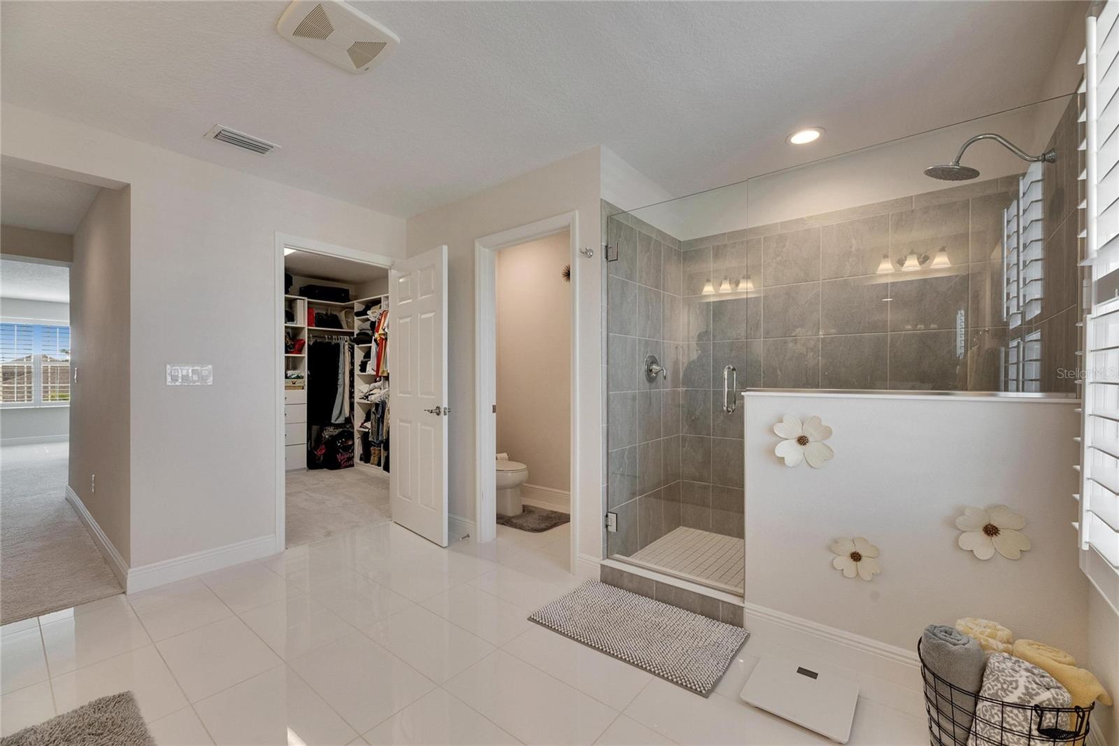 7528 PARADISO DR — photo 37