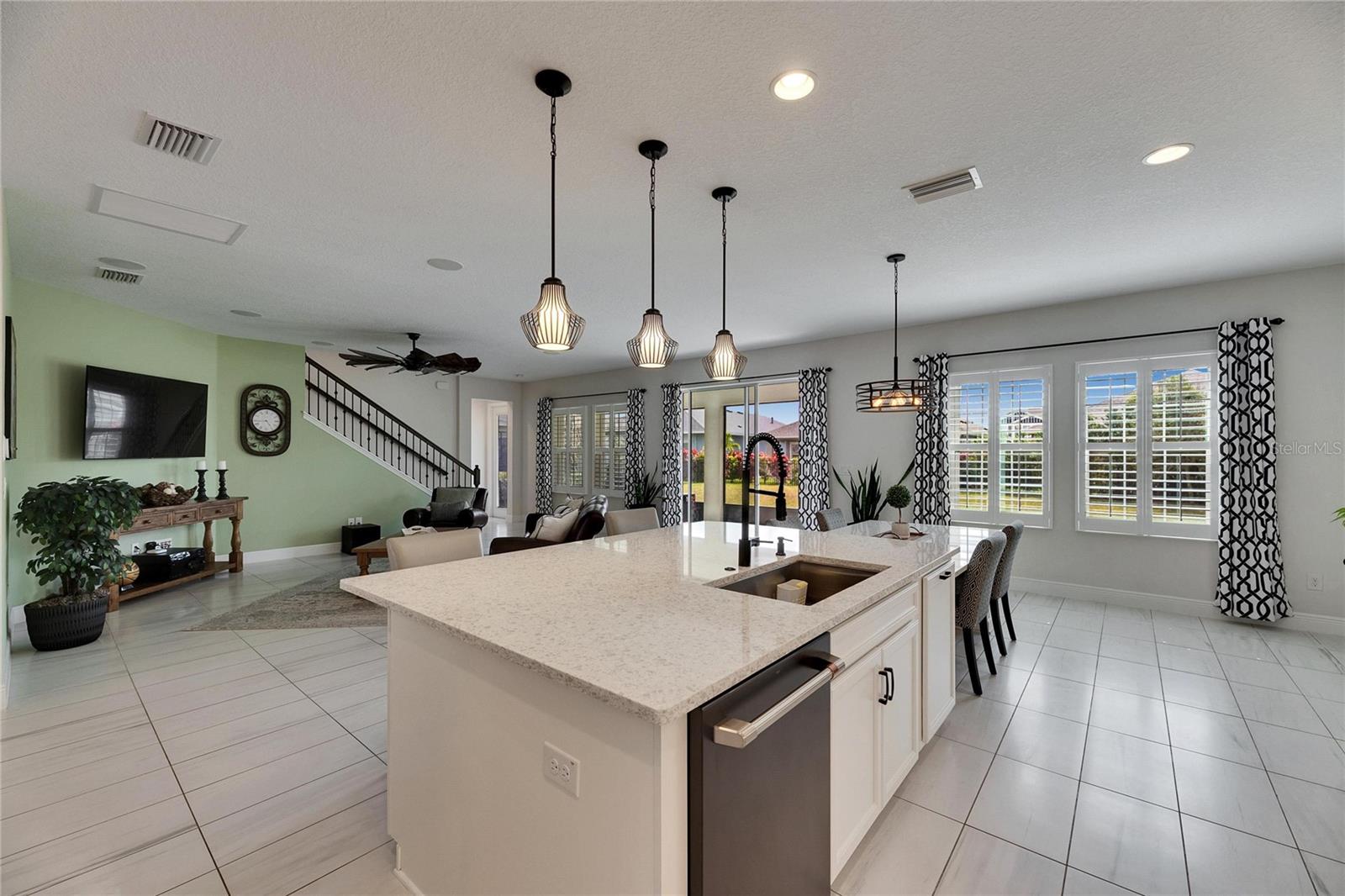 7528 PARADISO DR — photo 20