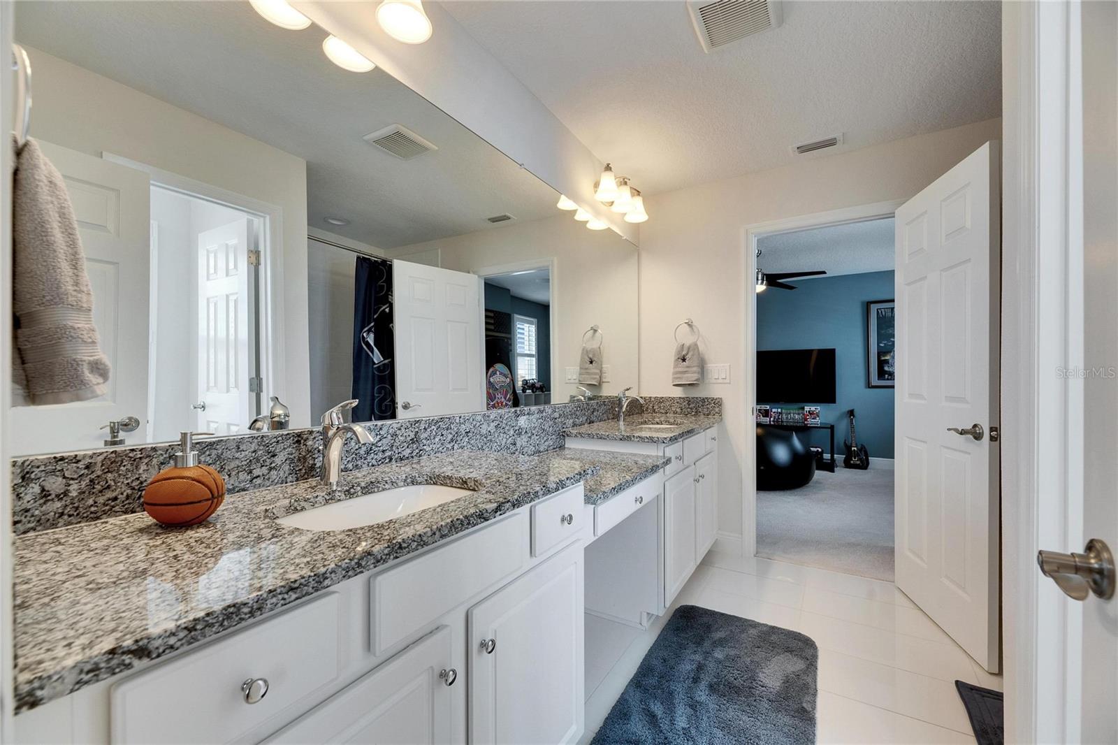 7528 PARADISO DR — photo 43