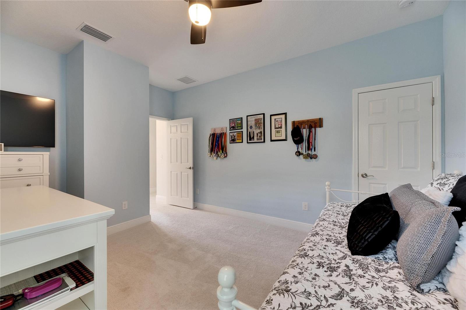 7528 PARADISO DR — photo 16