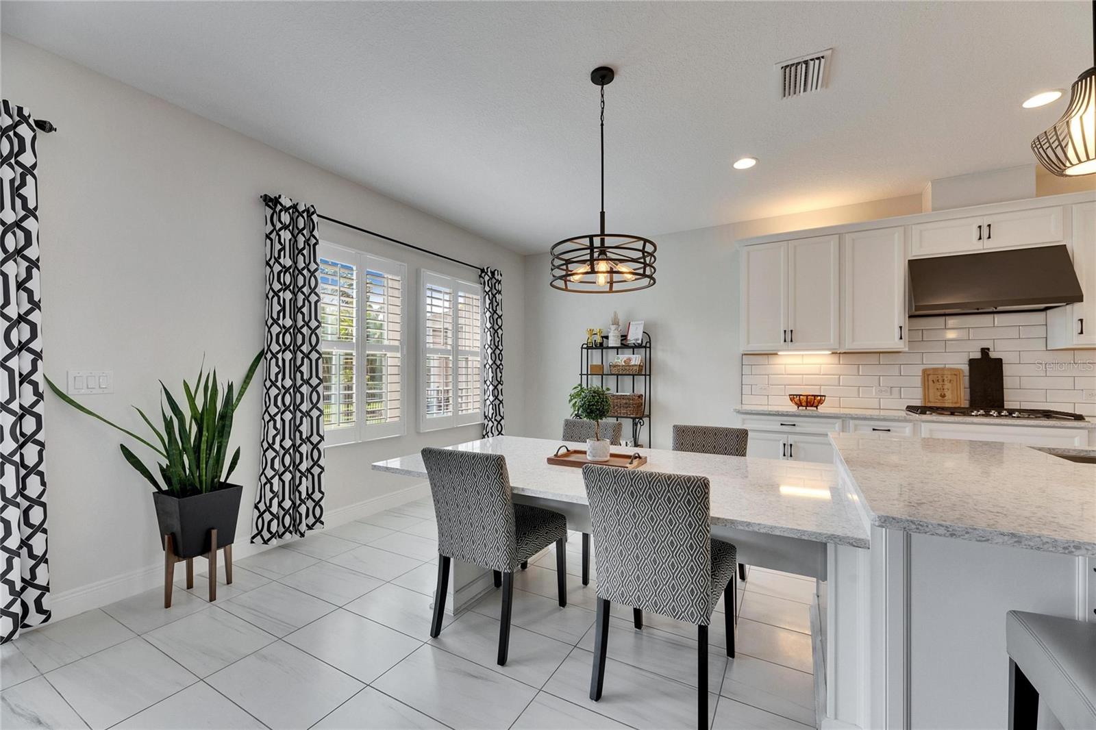 7528 PARADISO DR — photo 9