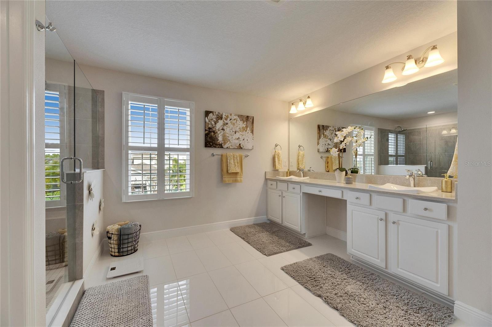 7528 PARADISO DR — photo 36