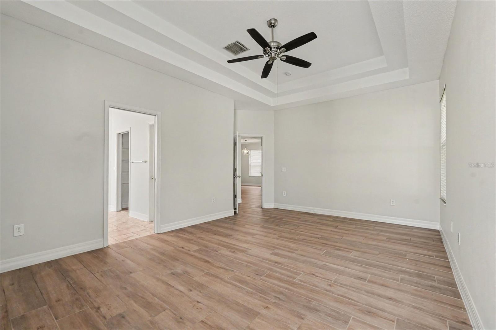 453 WESTCHESTER HILLS LN — photo 11
