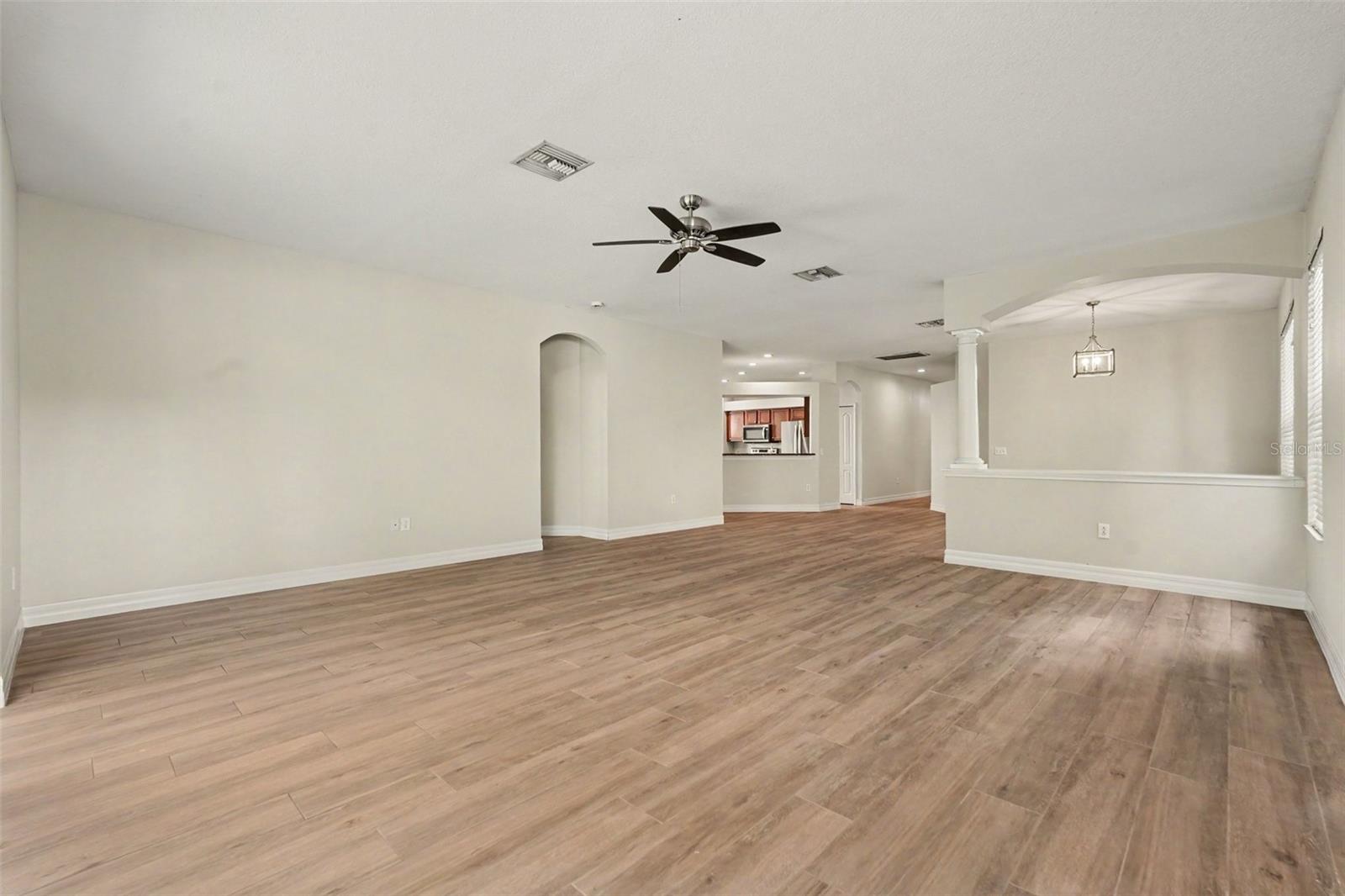 453 WESTCHESTER HILLS LN — photo 6