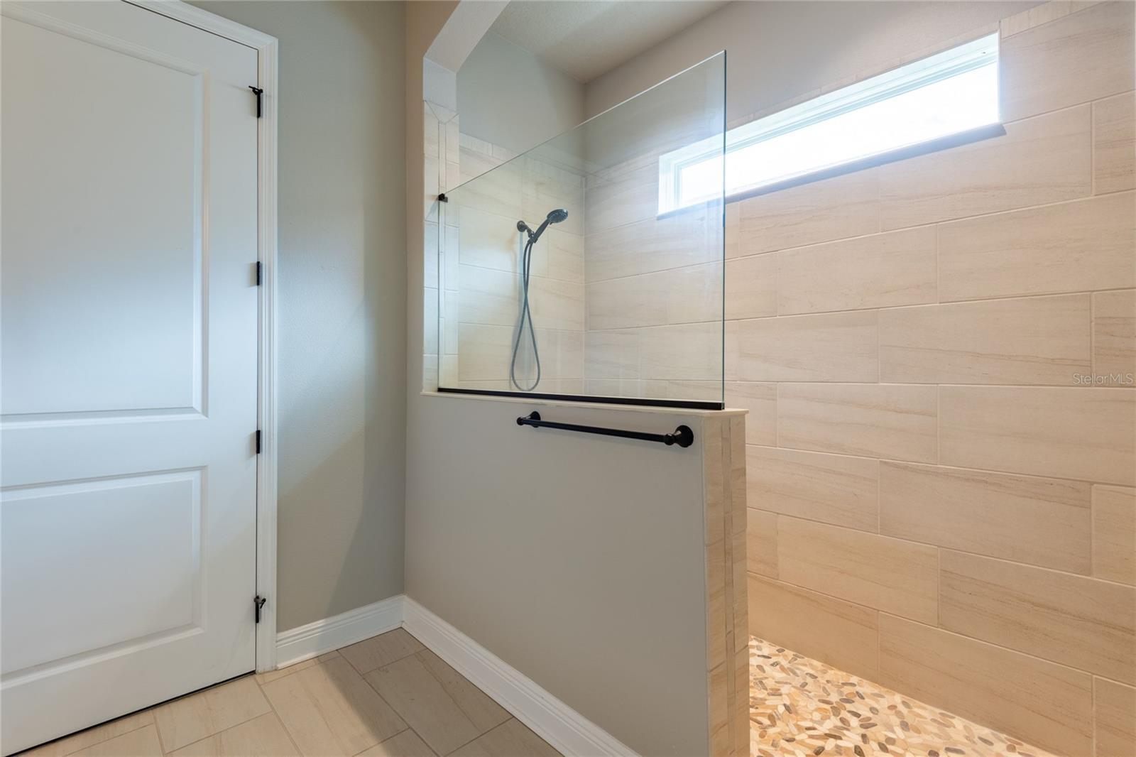 13935 NATURES RESERVE DR — photo 26