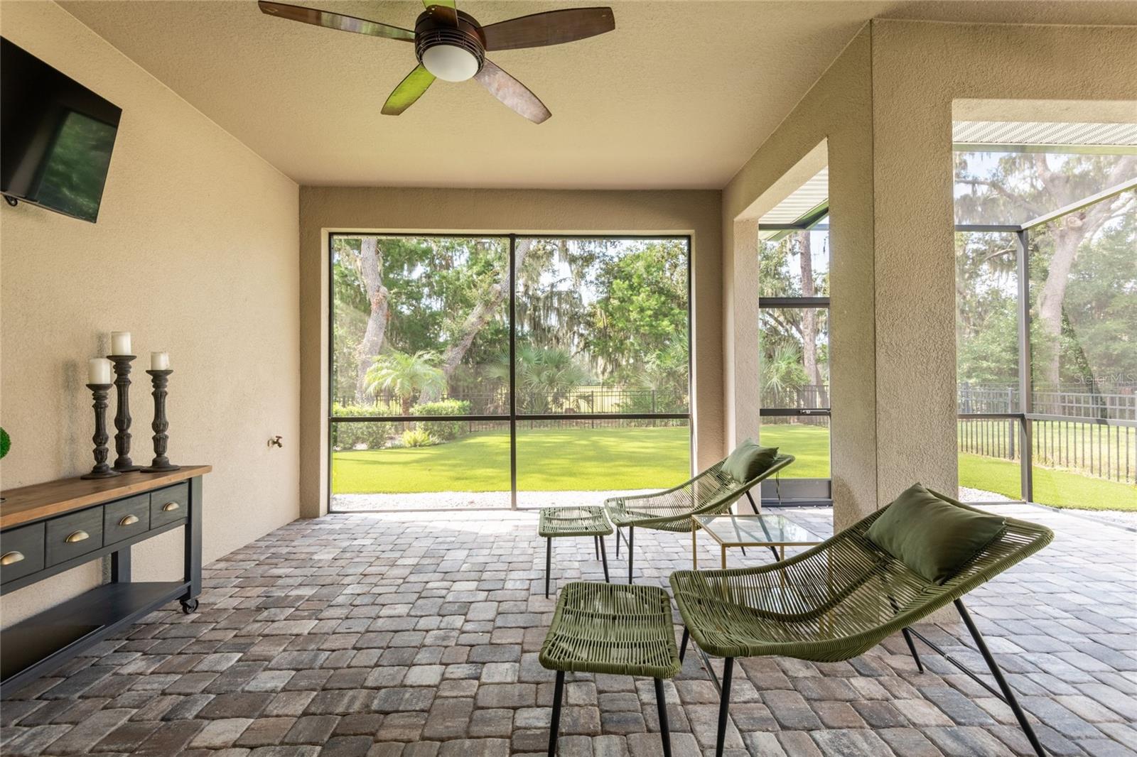 13935 NATURES RESERVE DR — photo 33