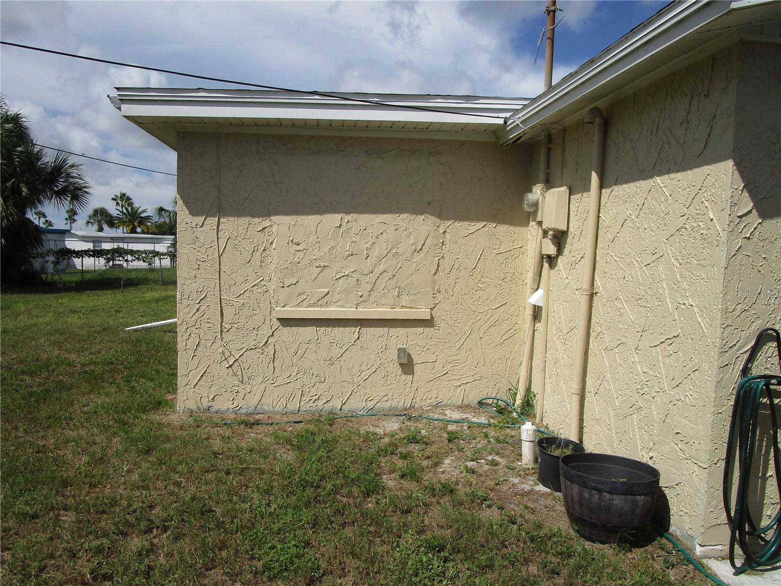 10801 FILLMORE AVE — photo 32
