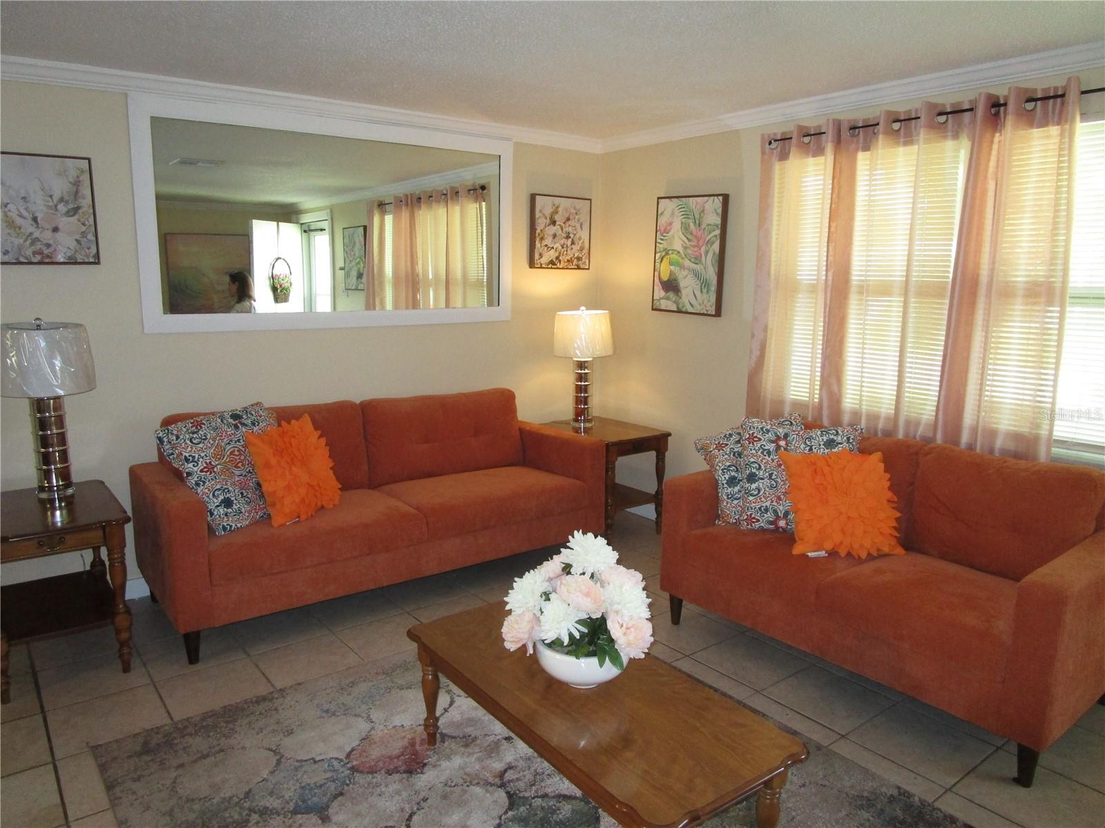 10801 FILLMORE AVE — photo 9