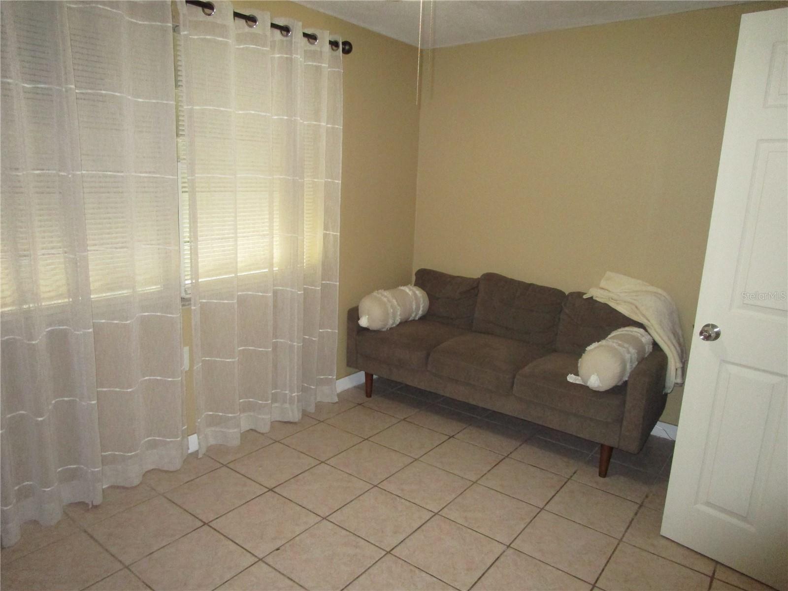 10801 FILLMORE AVE — photo 23