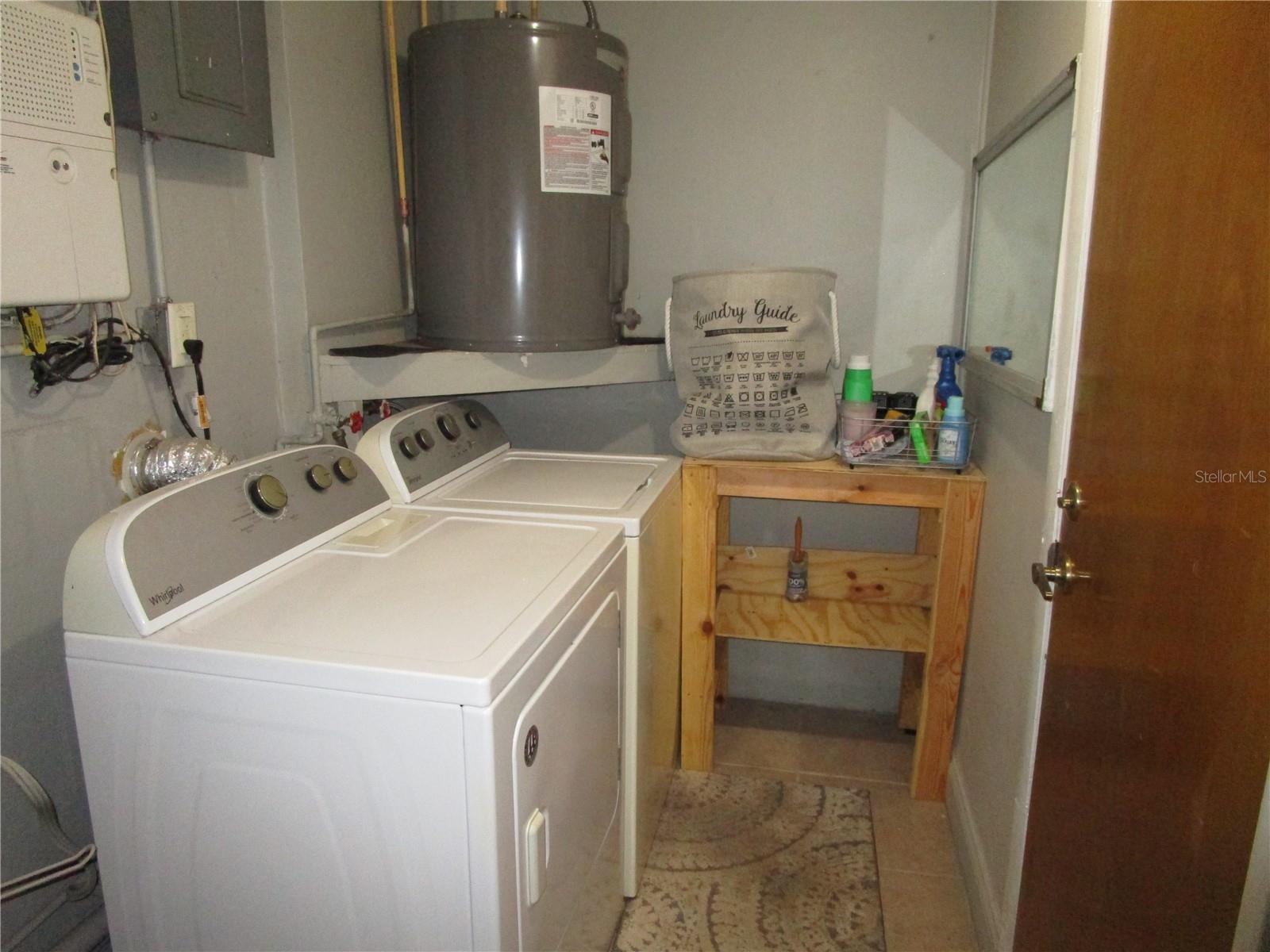 10801 FILLMORE AVE — photo 29