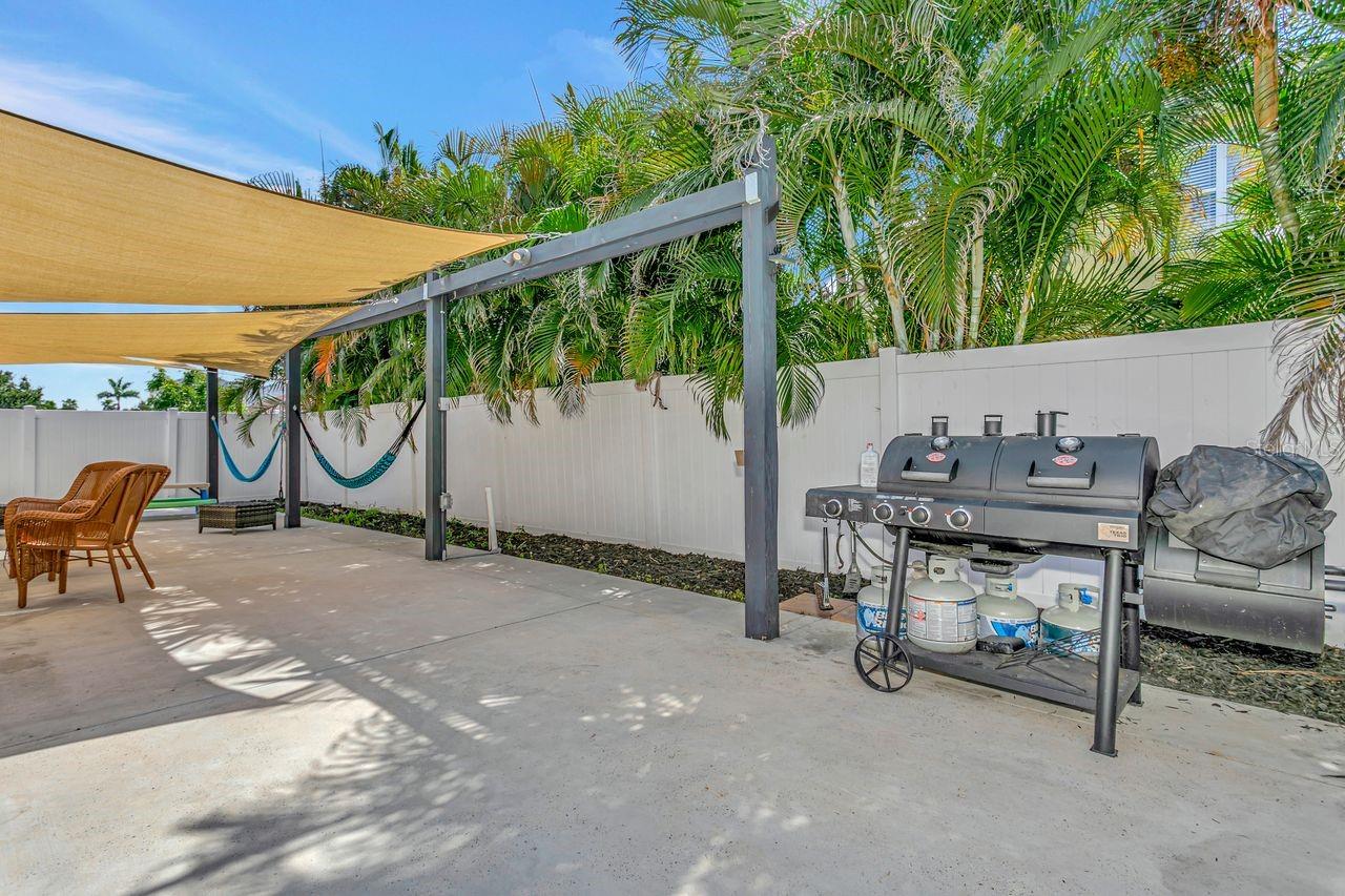 501 STONE BRIAR DR — photo 43