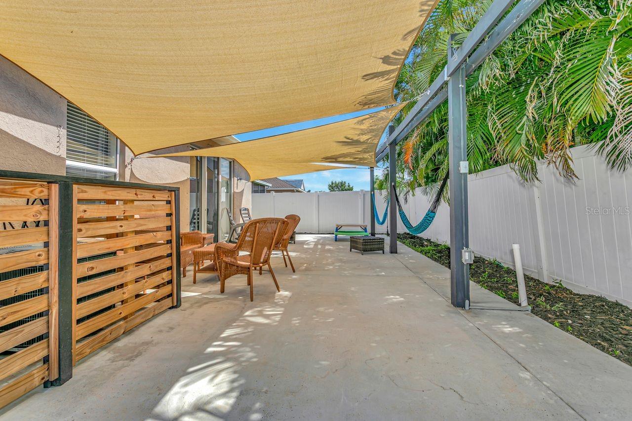 501 STONE BRIAR DR — photo 44