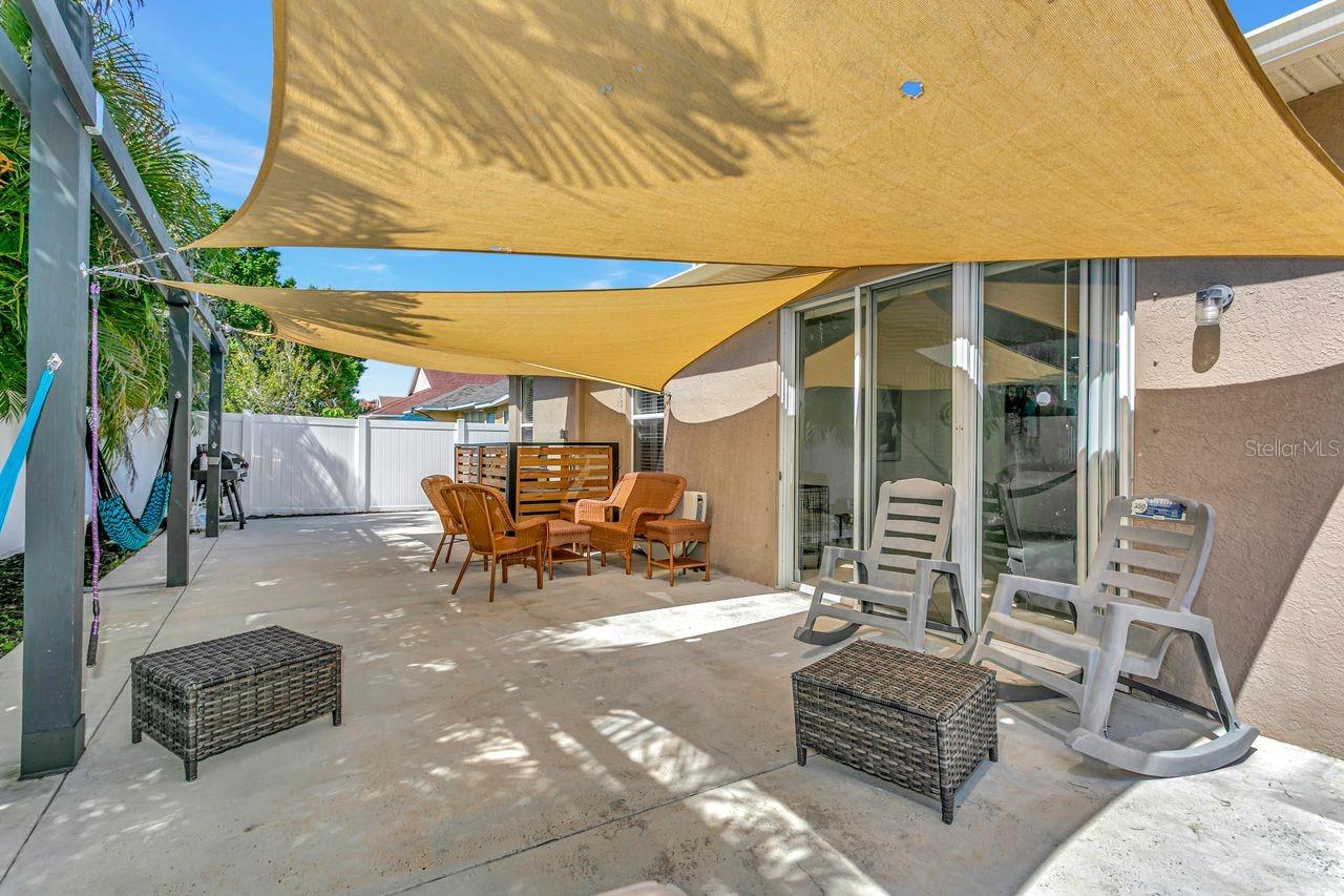 501 STONE BRIAR DR — photo 16