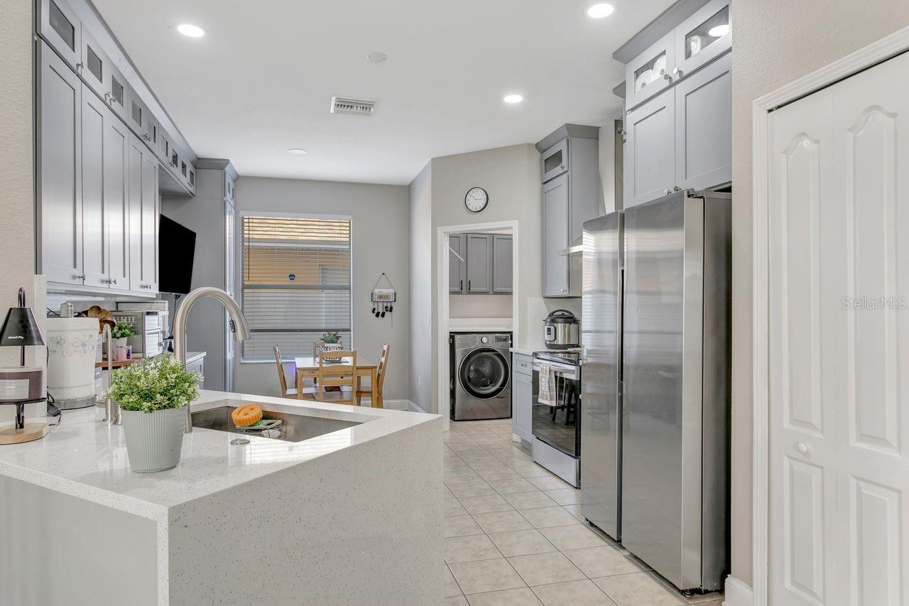 501 STONE BRIAR DR — photo 5