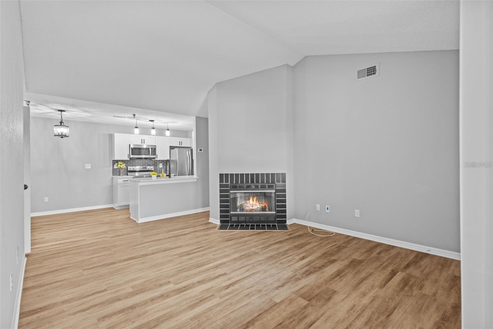 10265 GANDY BLVD N #1406 — photo 9