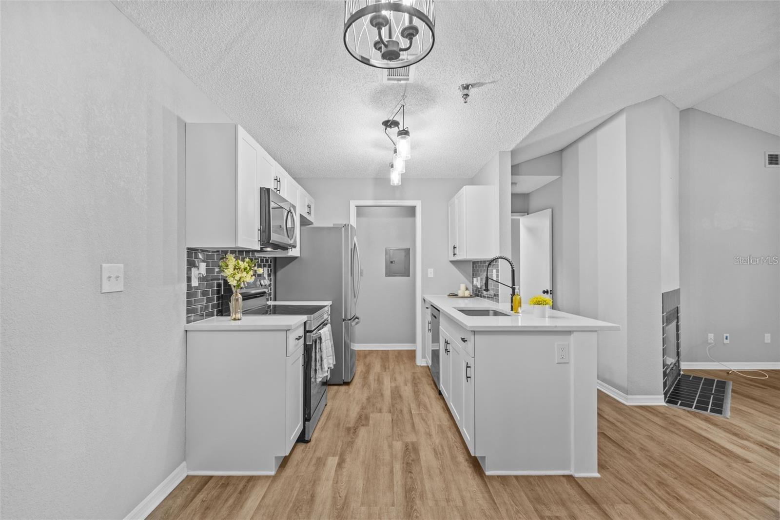 10265 GANDY BLVD N #1406 — photo 5
