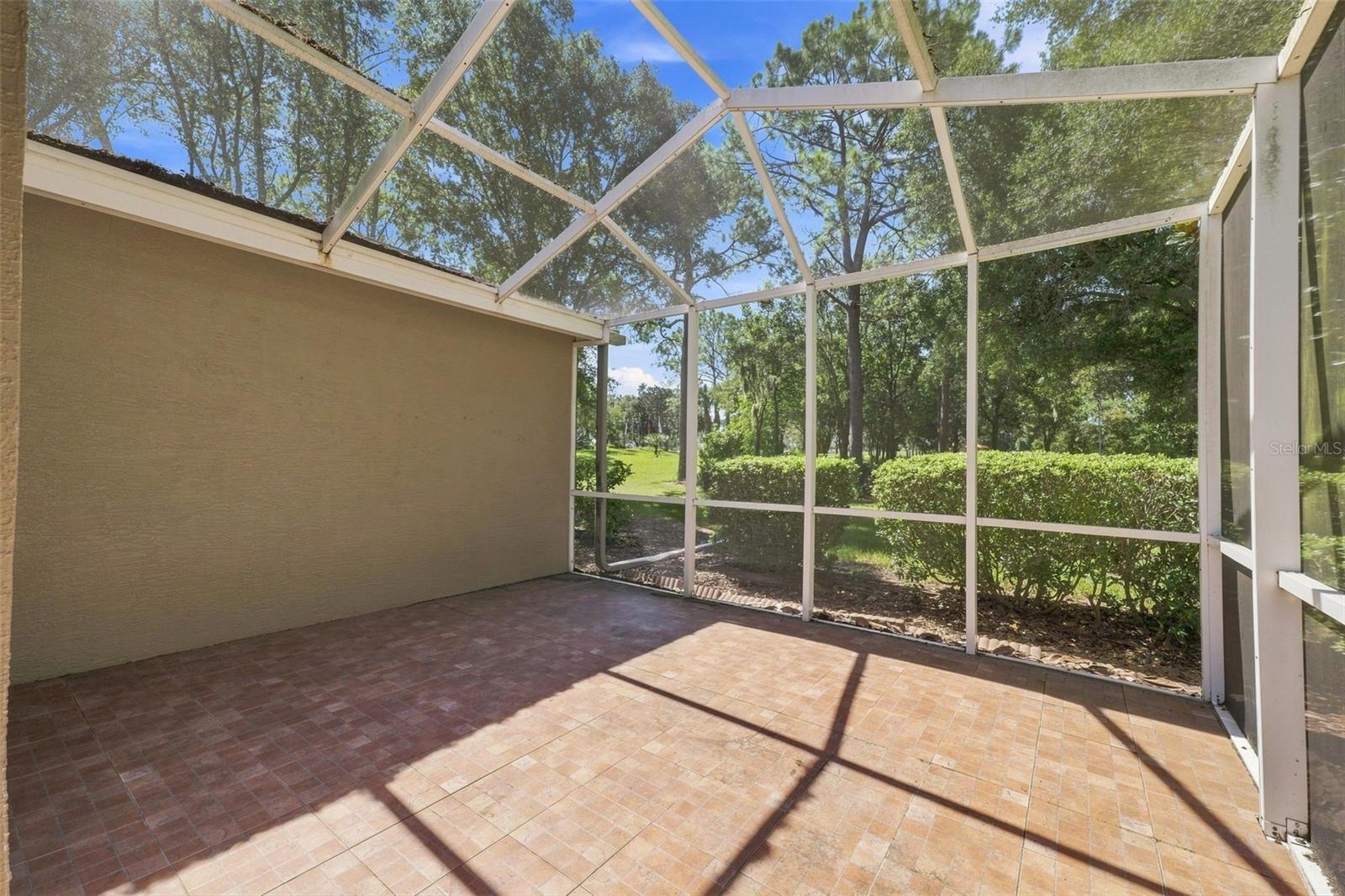 18420 FAIRWAY GREEN DR — photo 25