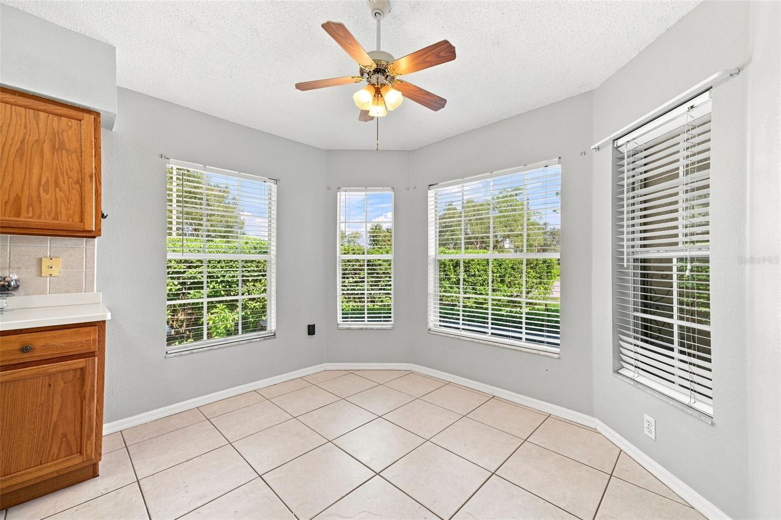 18420 FAIRWAY GREEN DR — photo 15