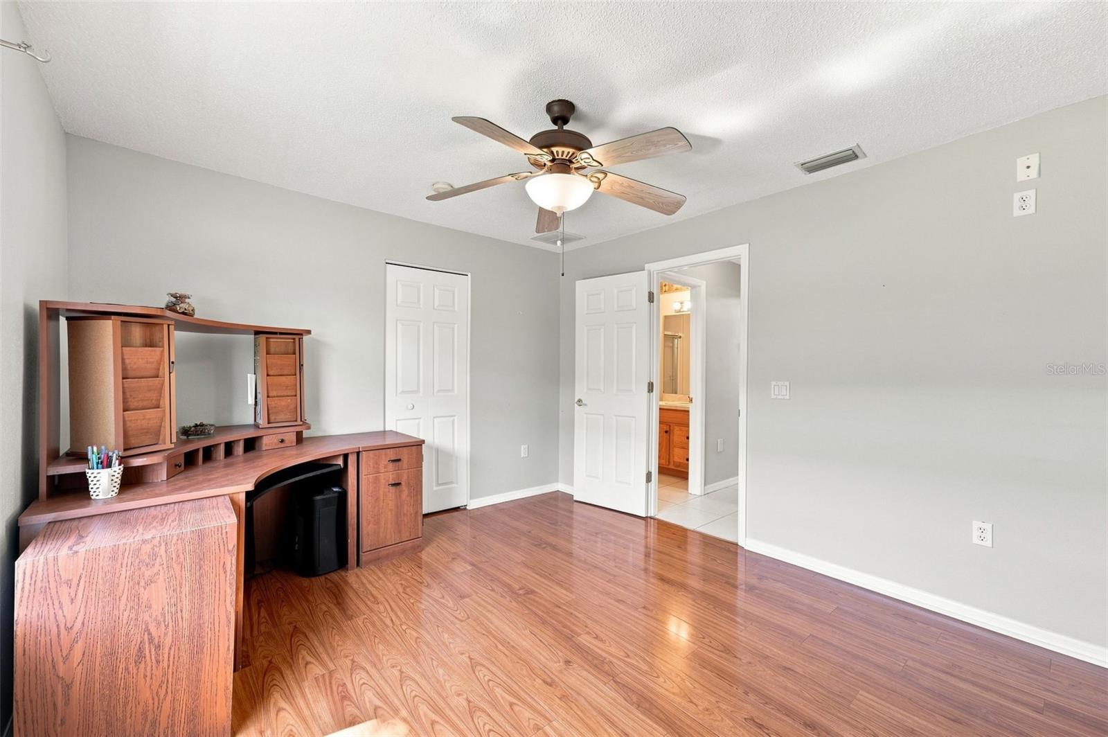 18420 FAIRWAY GREEN DR — photo 72