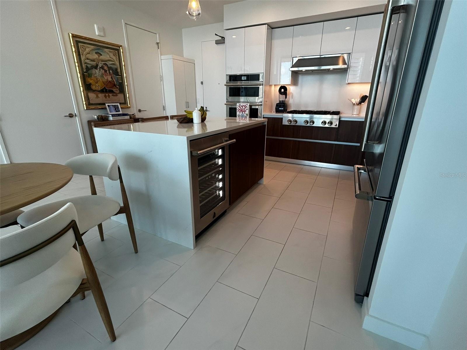 400 CENTRAL AVE #1904 — photo 4