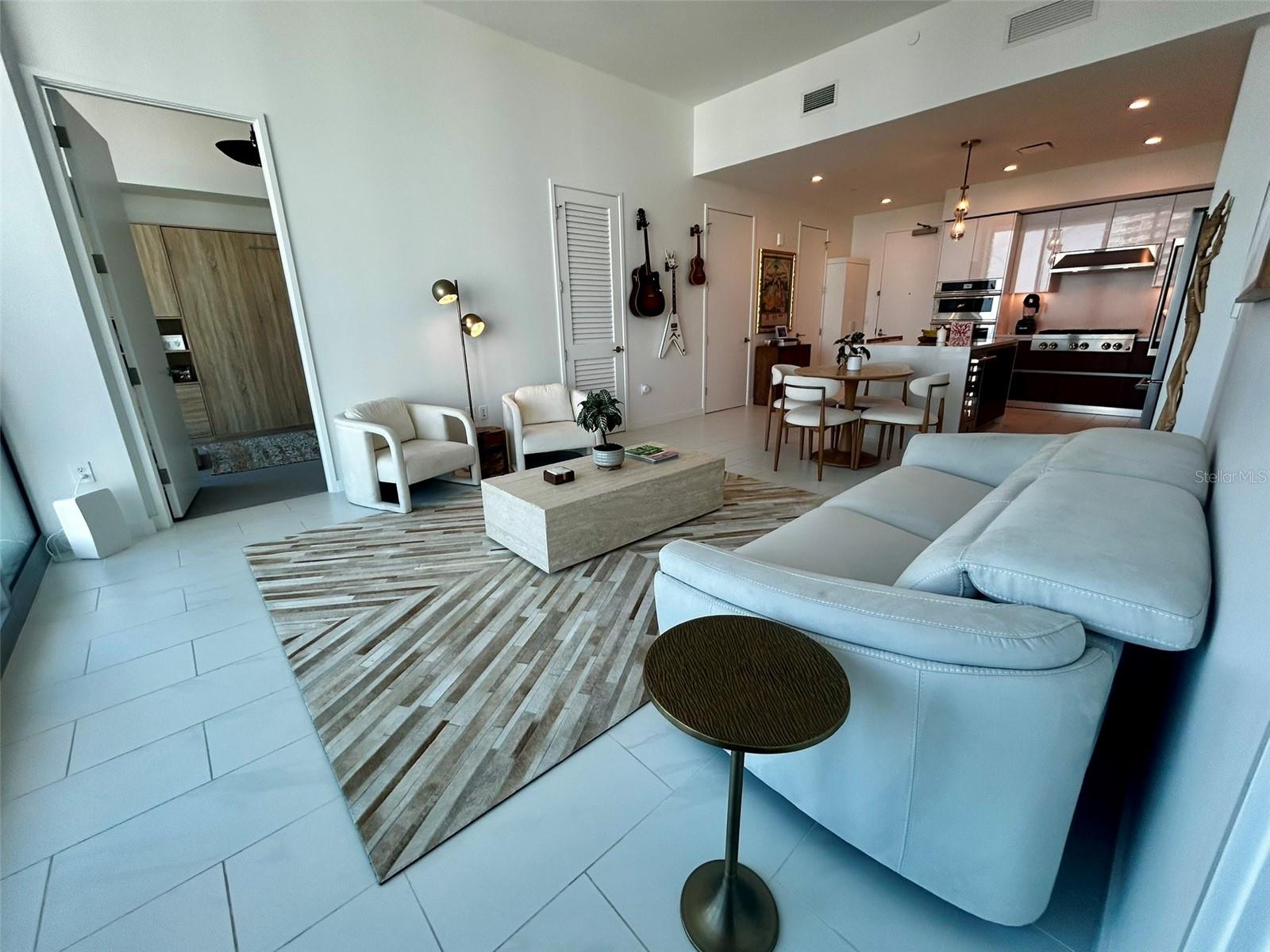 400 CENTRAL AVE #1904 — photo 7