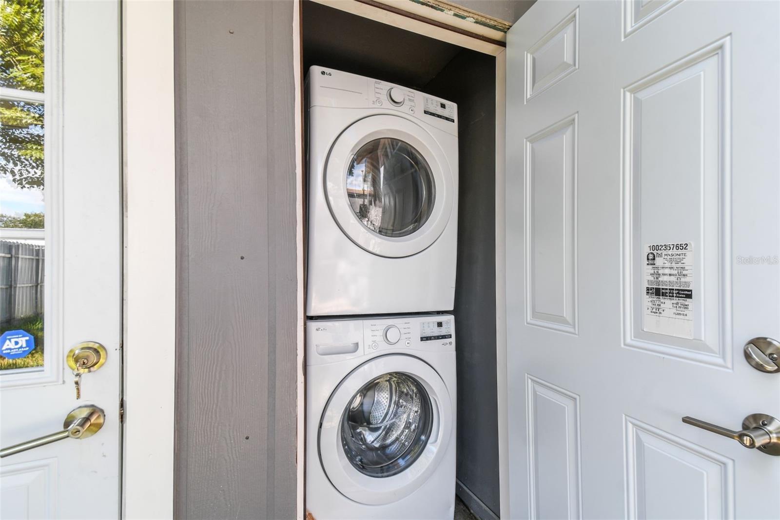 1406 E 21ST AVE — photo 31