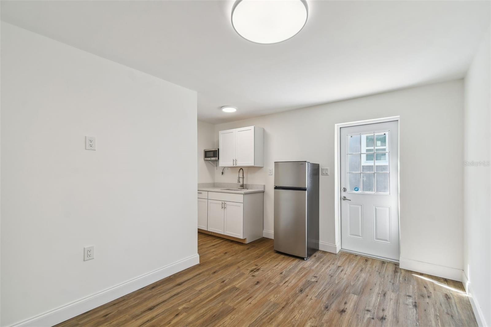 1406 E 21ST AVE — photo 18