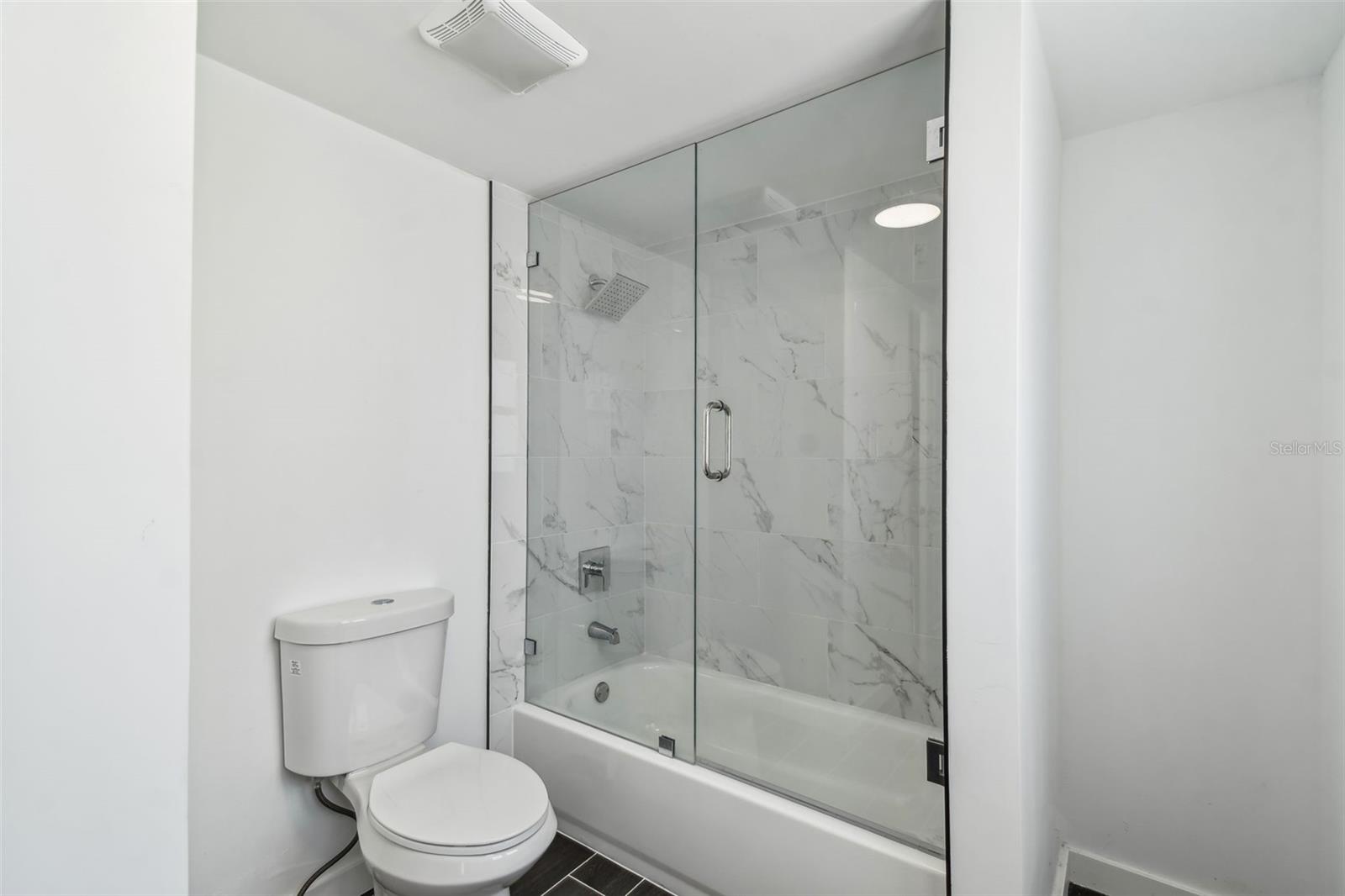 1406 E 21ST AVE — photo 16