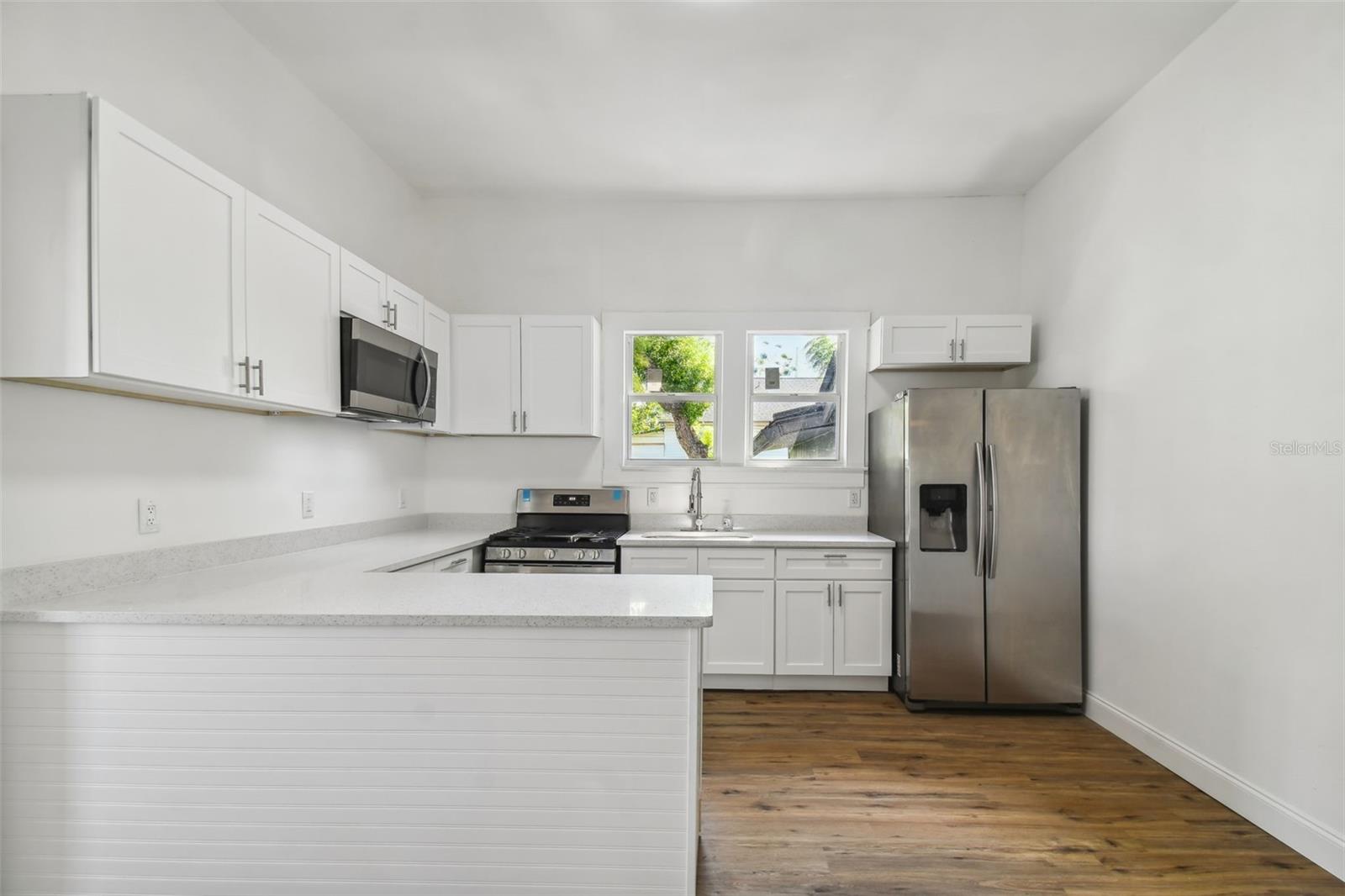 1406 E 21ST AVE — photo 12