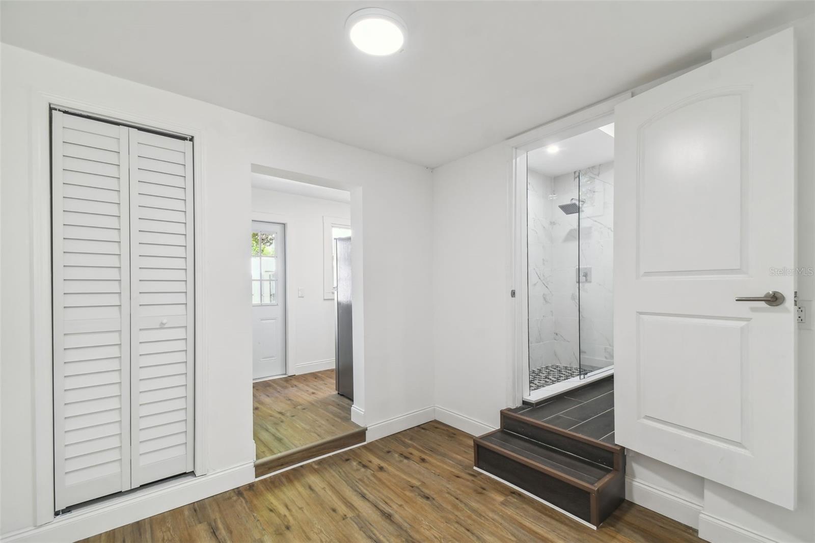 1406 E 21ST AVE — photo 27