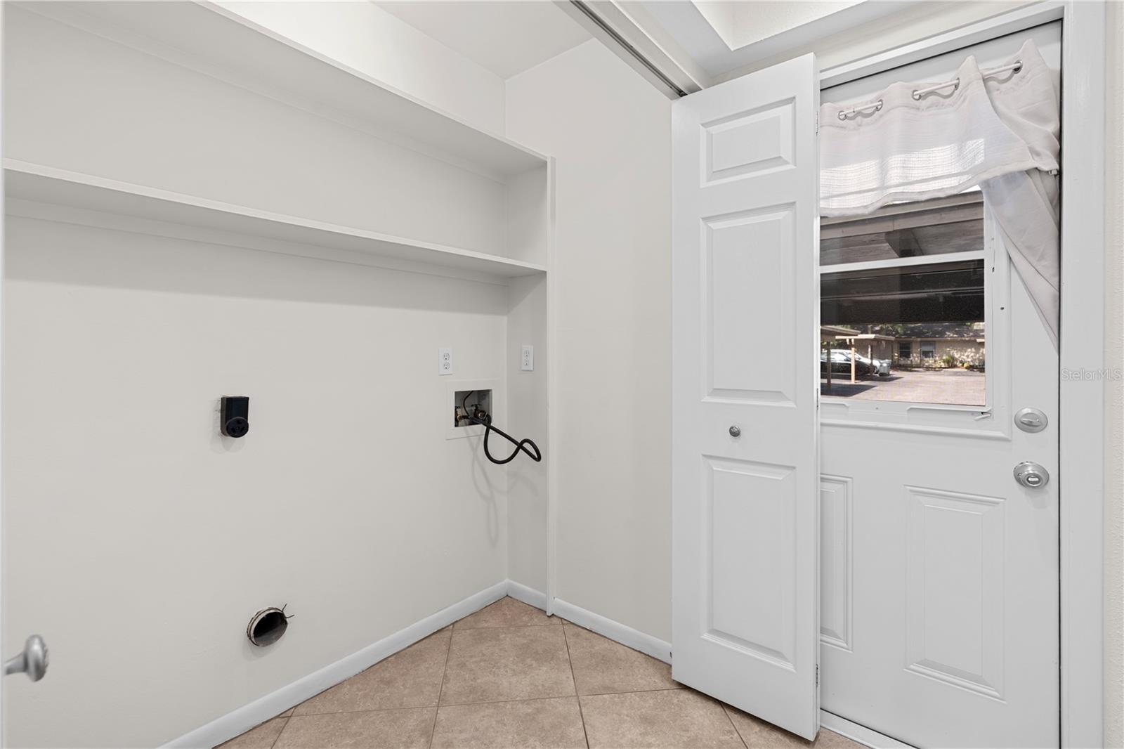 903 BUCK CT — photo 23