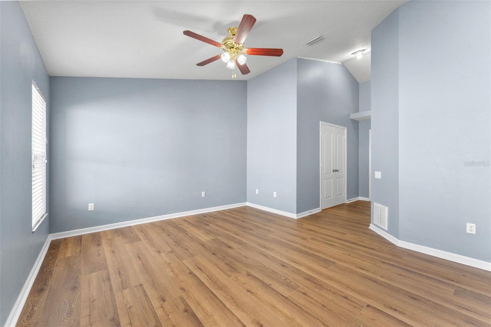 30407 STAPLETON ST — photo 20