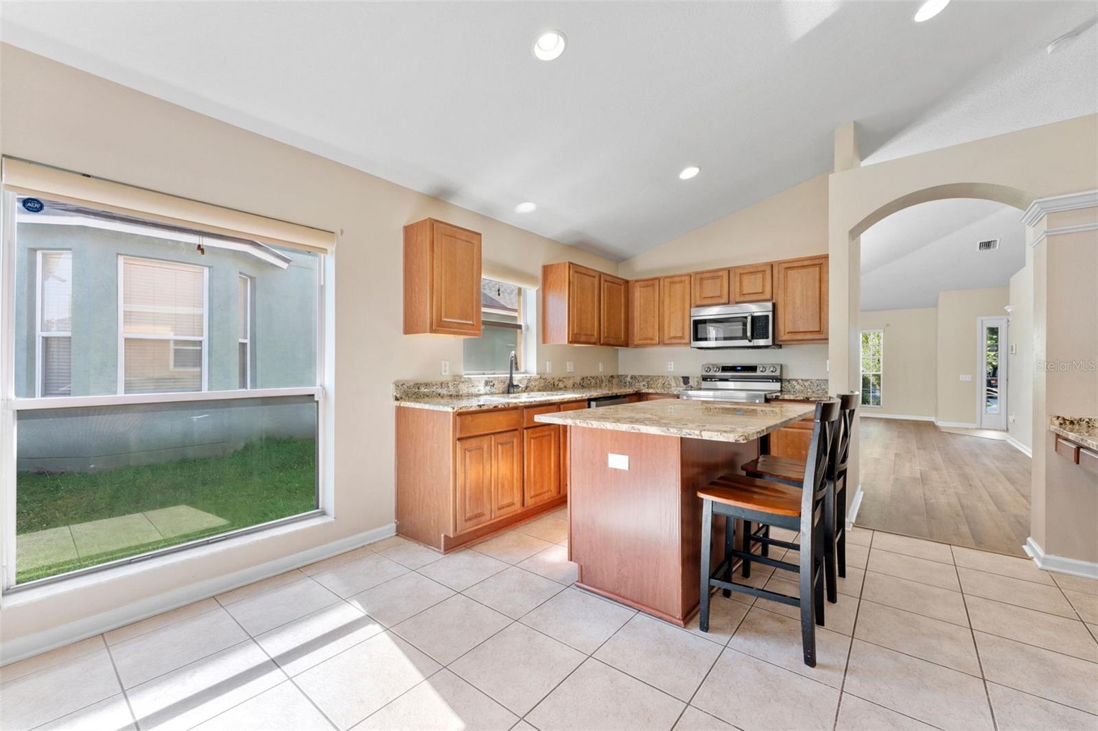 30407 STAPLETON ST — photo 9