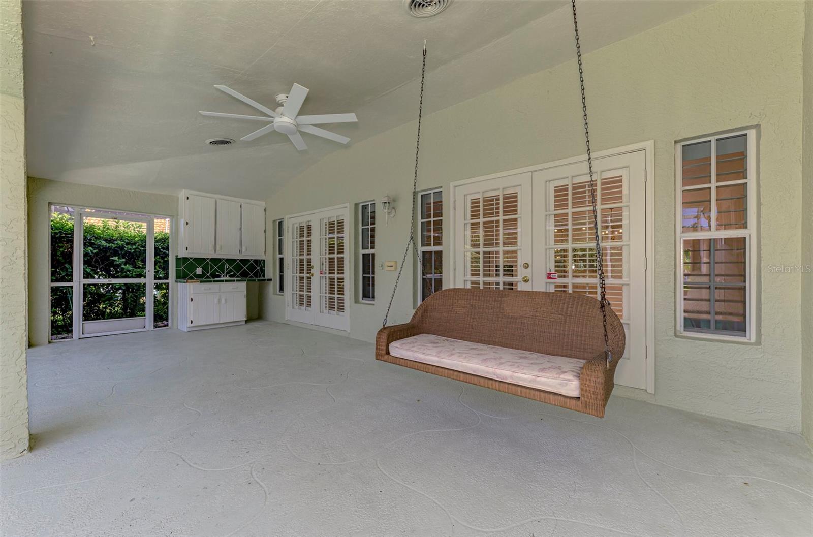 4468 ASCOT CIR N — photo 42
