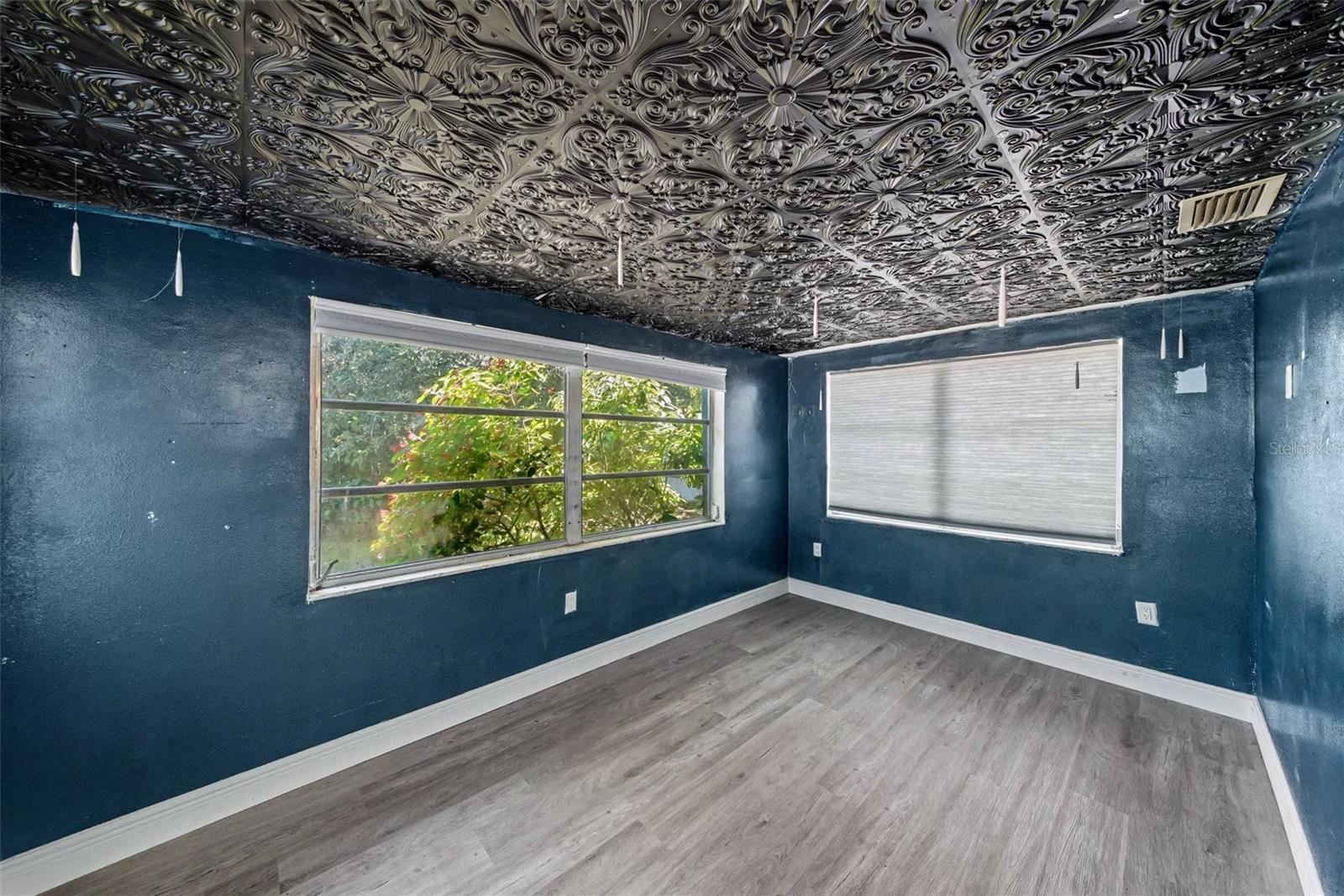 3640 LANDALE DR — photo 20