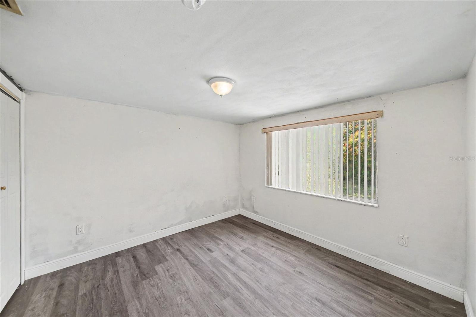 3640 LANDALE DR — photo 26