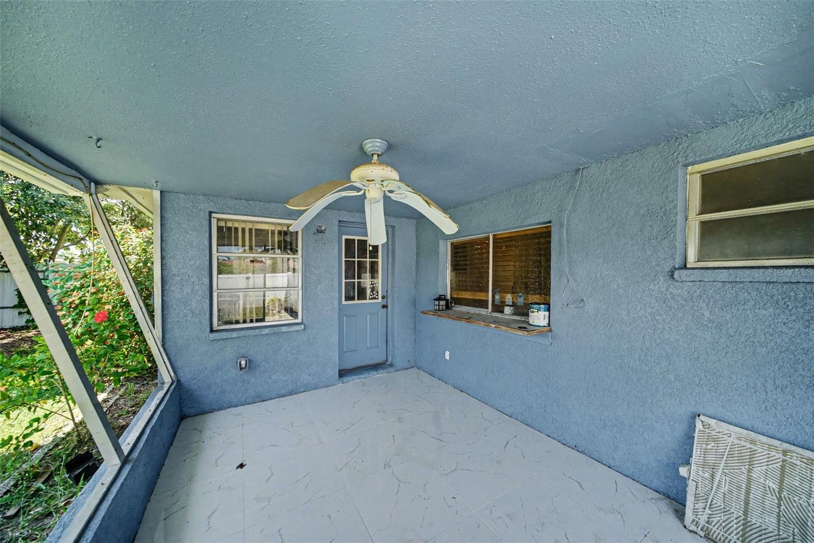 3640 LANDALE DR — photo 29