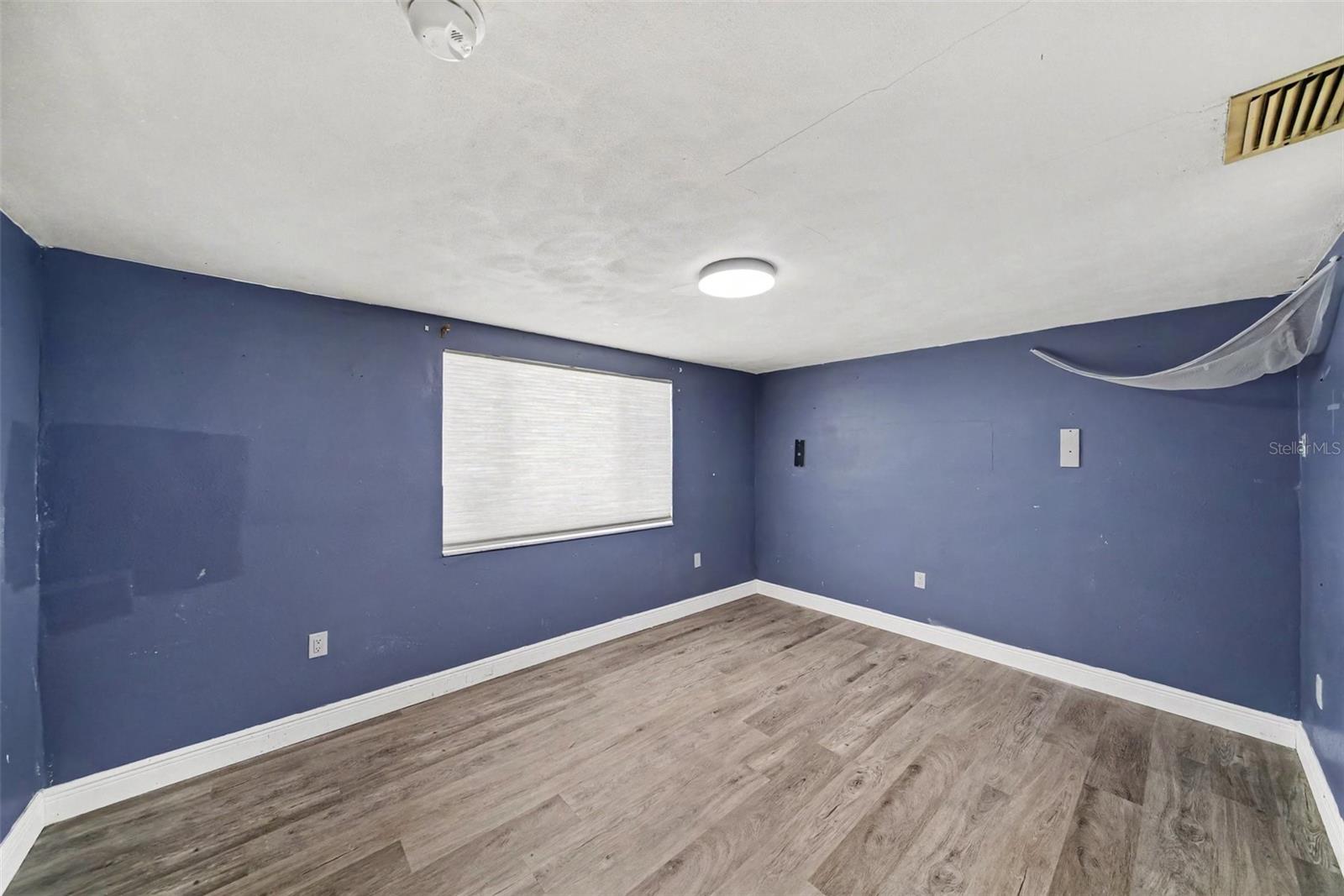 3640 LANDALE DR — photo 22