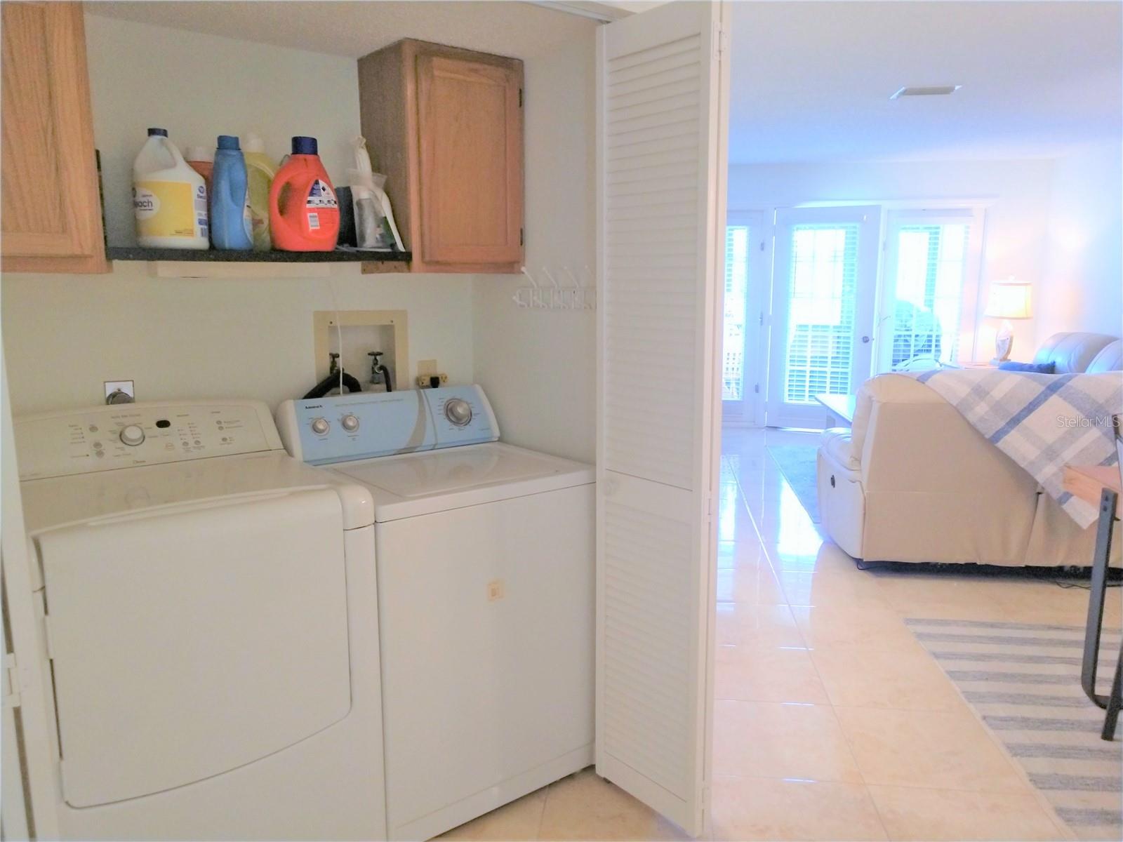 307 PINE HOLLOW CIR #307 — photo 30