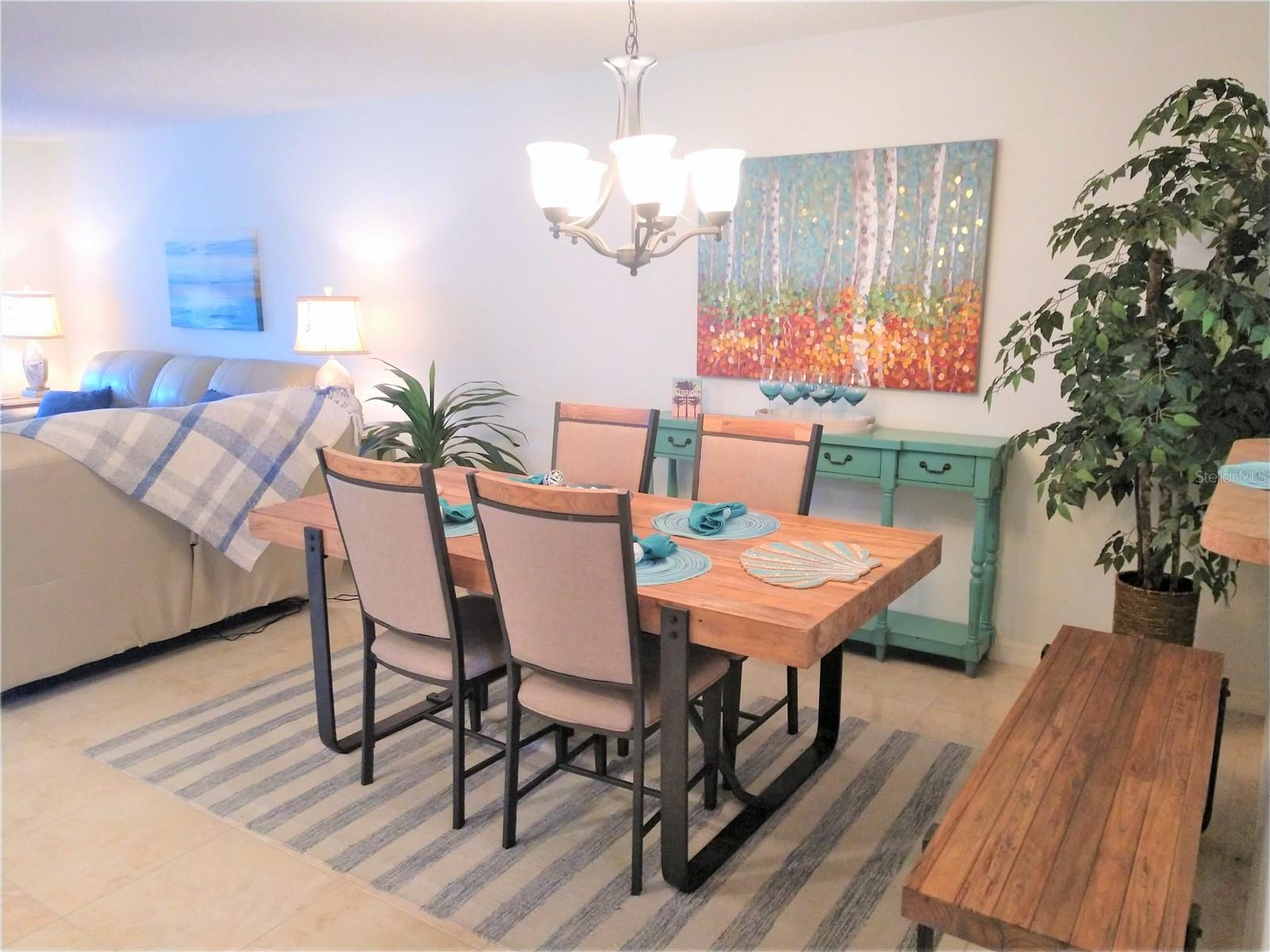 307 PINE HOLLOW CIR #307 — photo 4