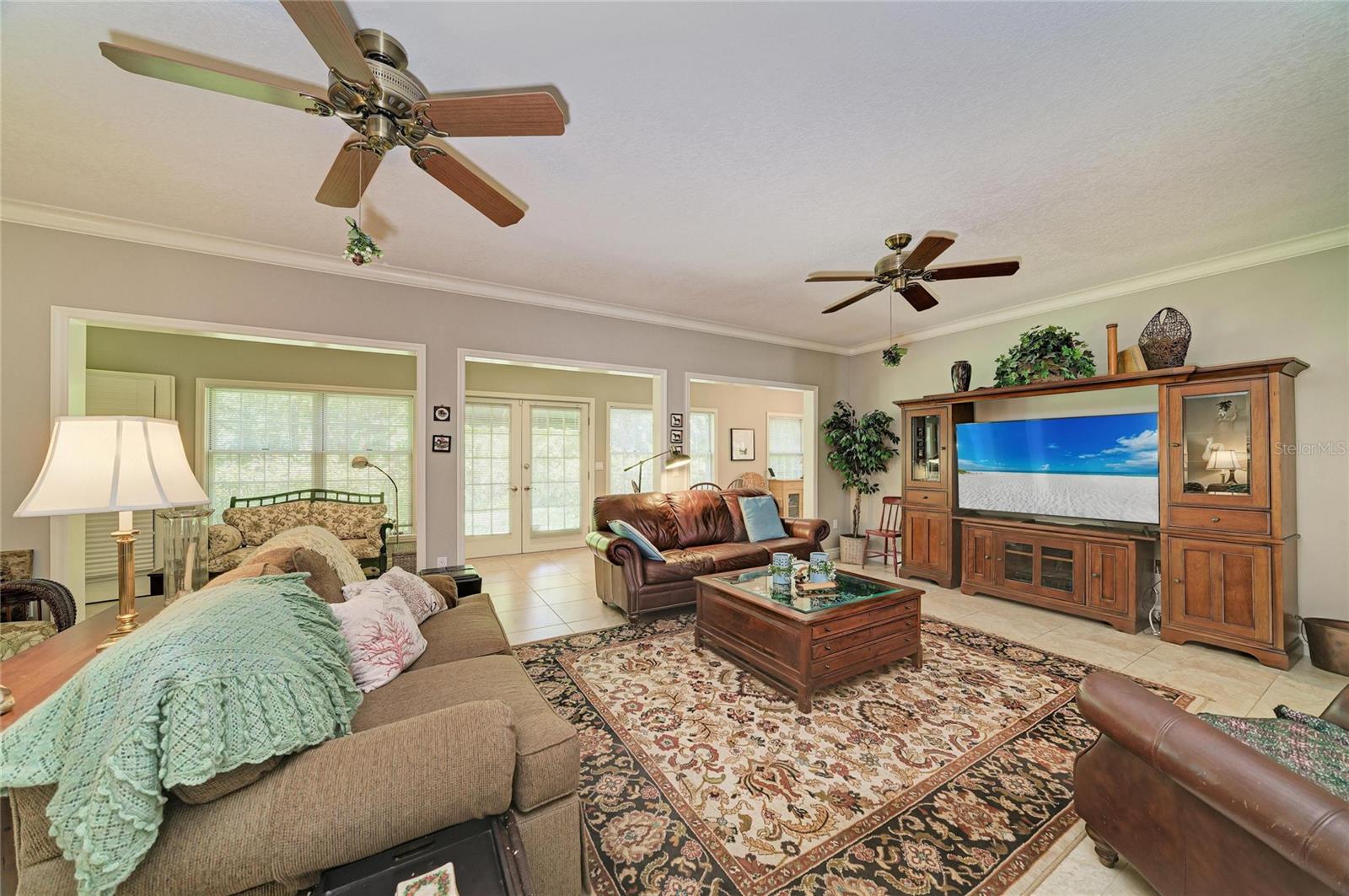3706 AVENIDA MADERA — photo 11