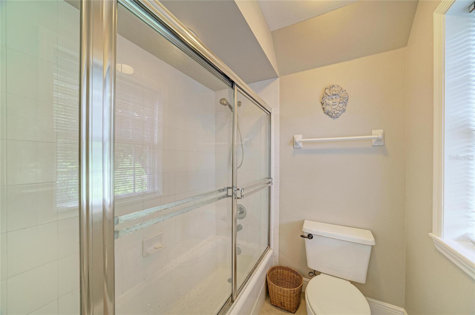 3706 AVENIDA MADERA — photo 44