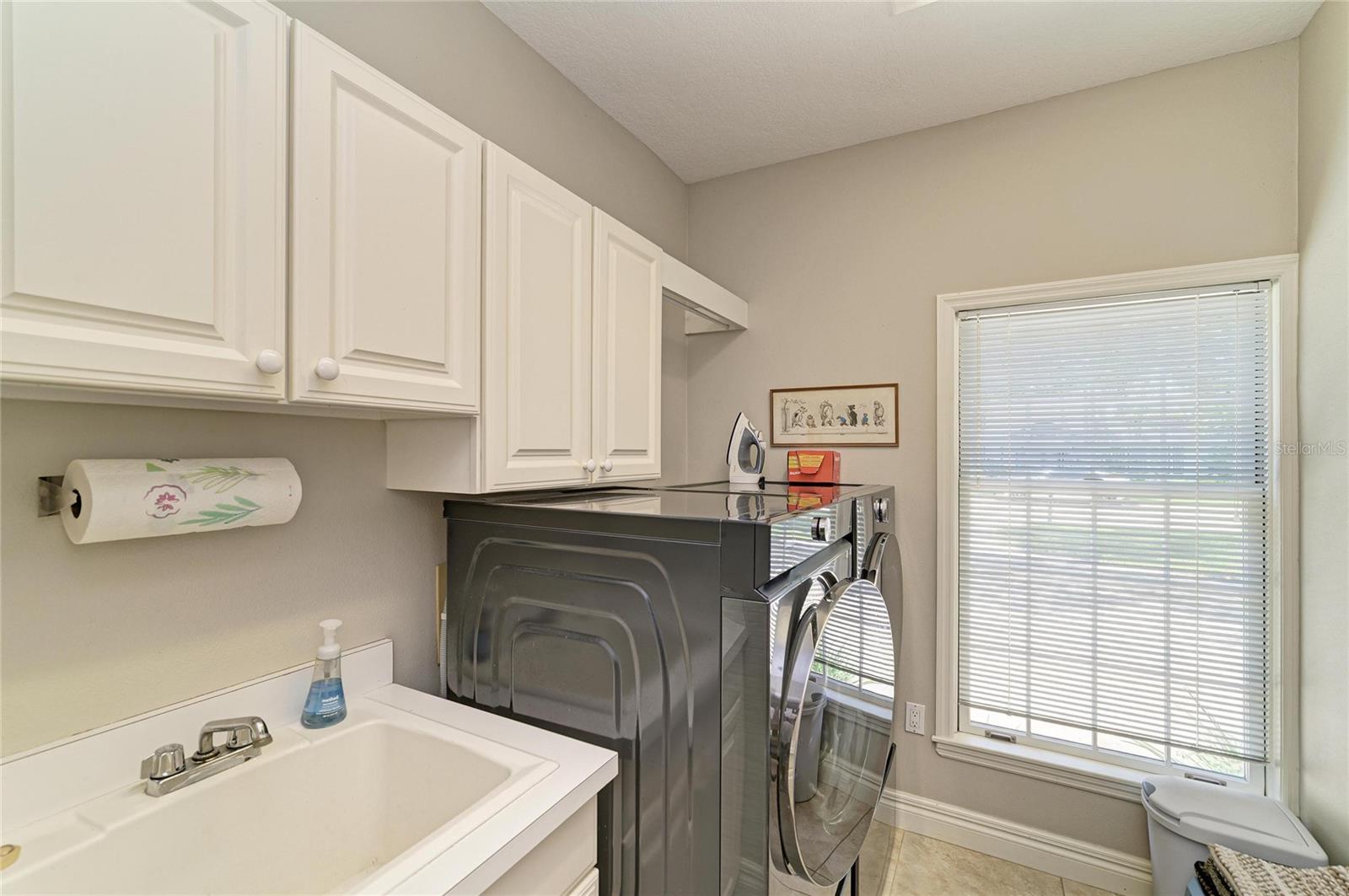 3706 AVENIDA MADERA — photo 24