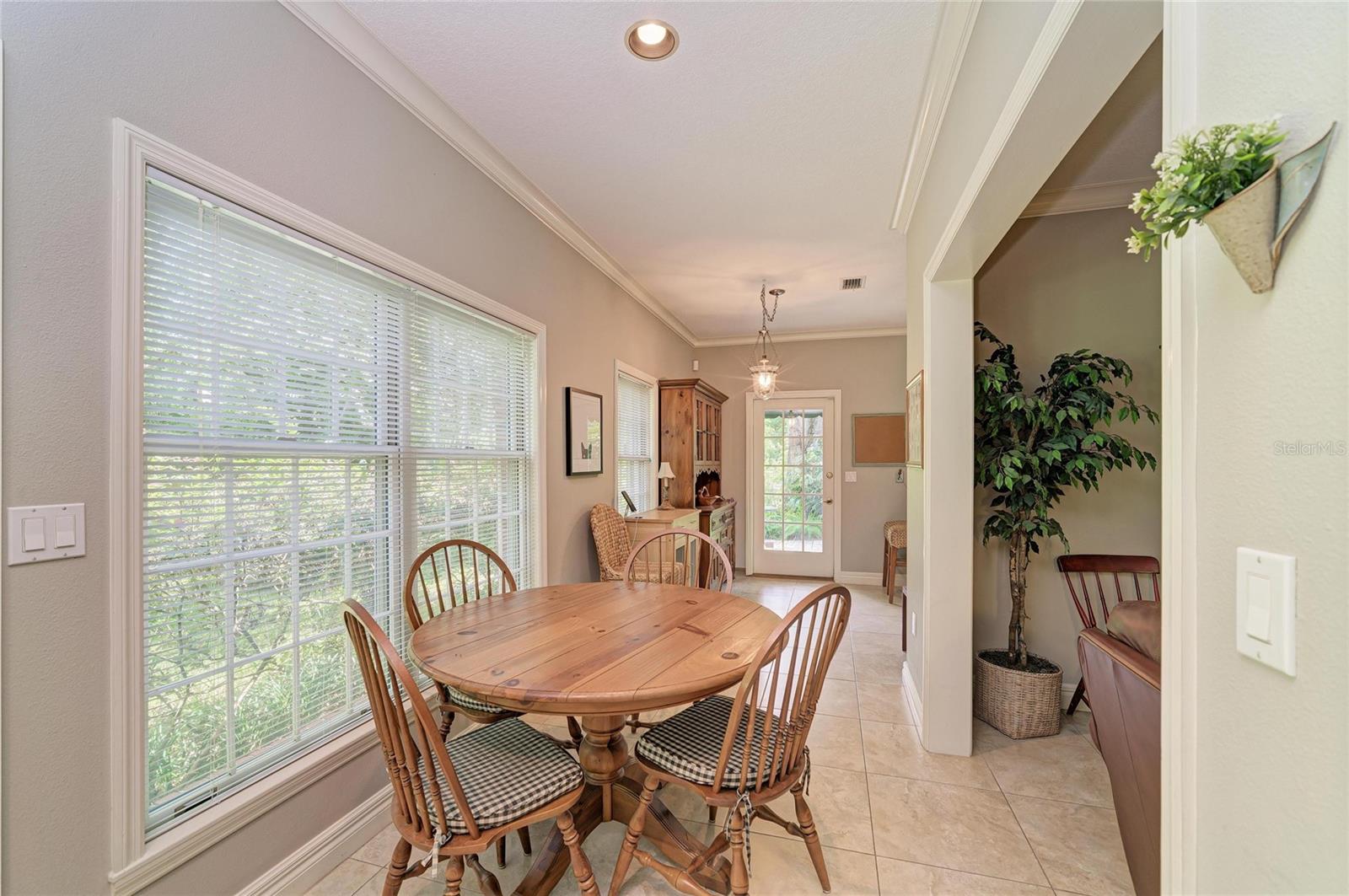 3706 AVENIDA MADERA — photo 17
