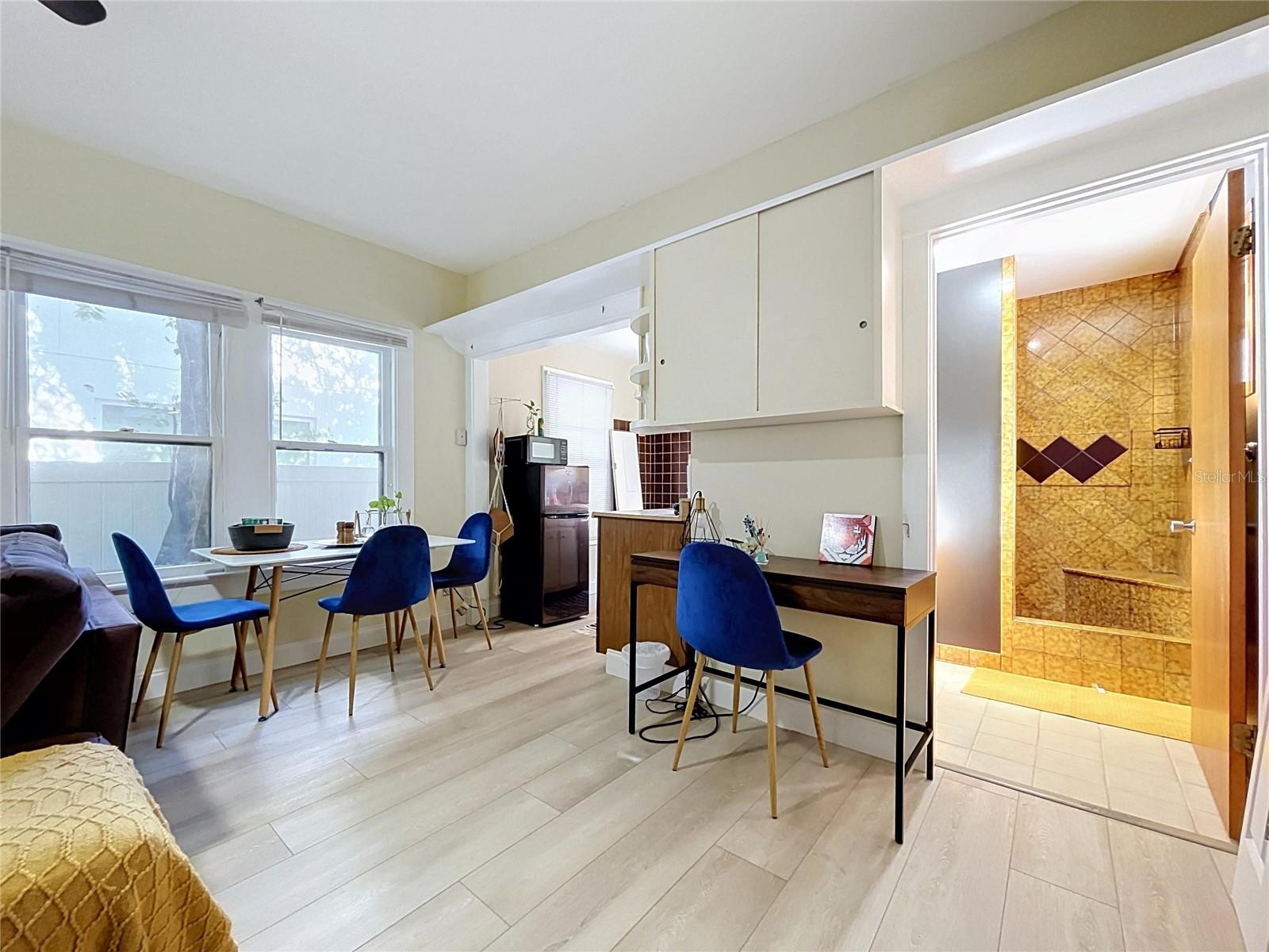 210 W FLORIBRASKA AVE — photo 48