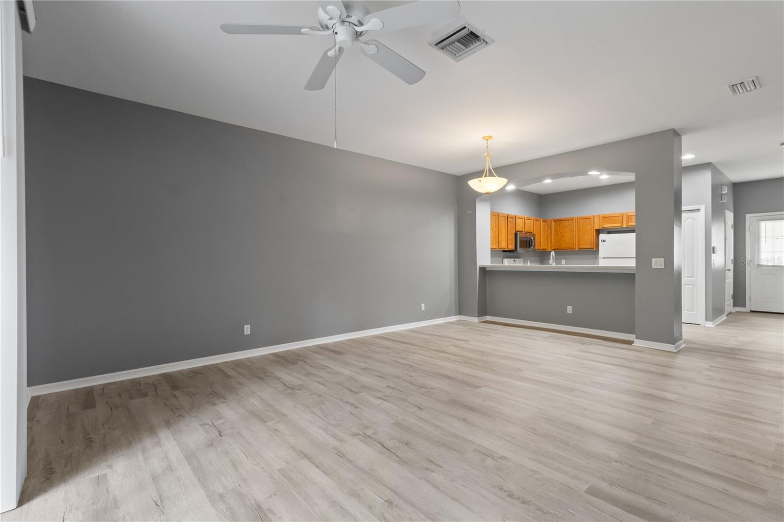 1147 JONAH DR — photo 11