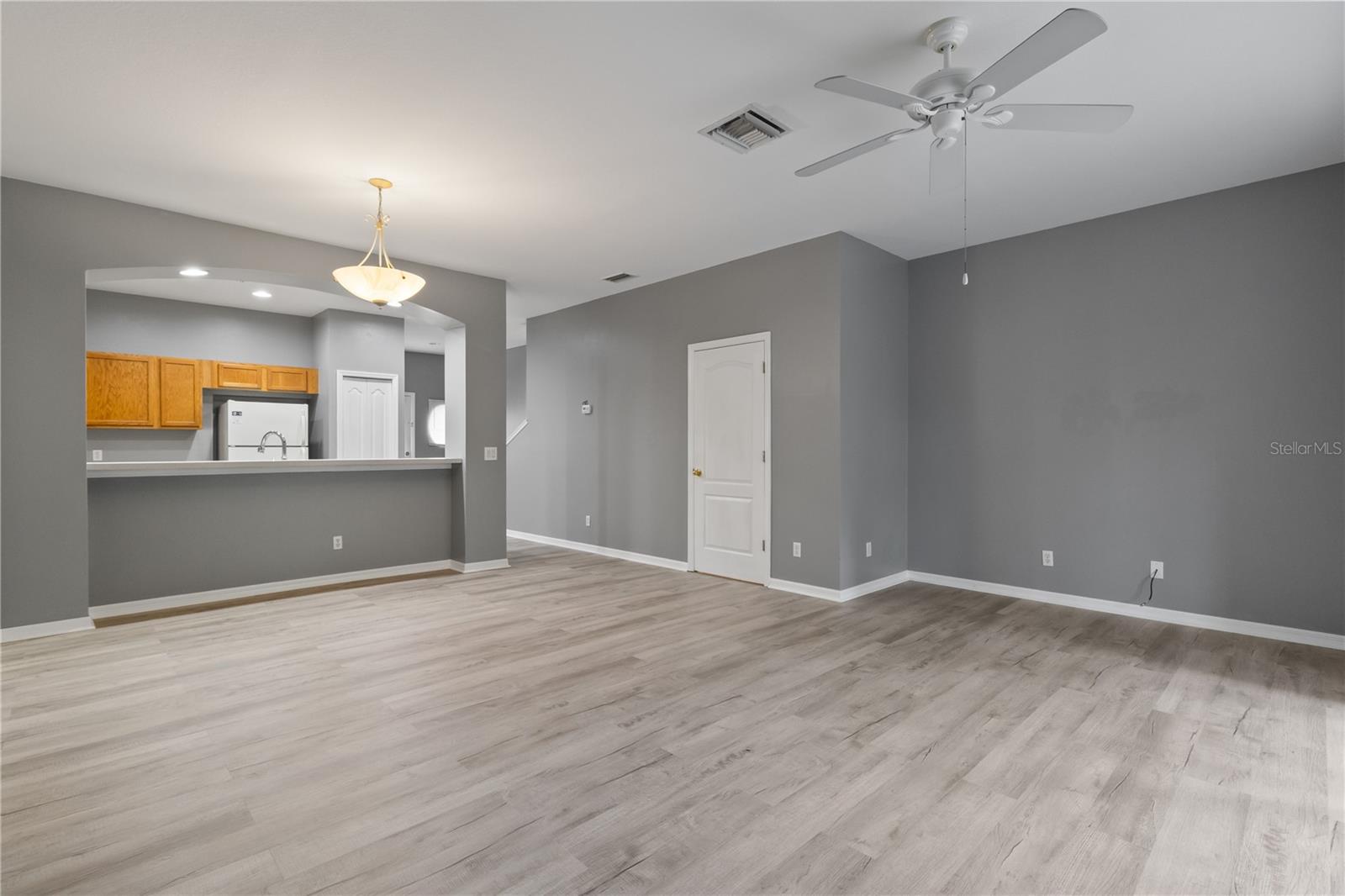 1147 JONAH DR — photo 10