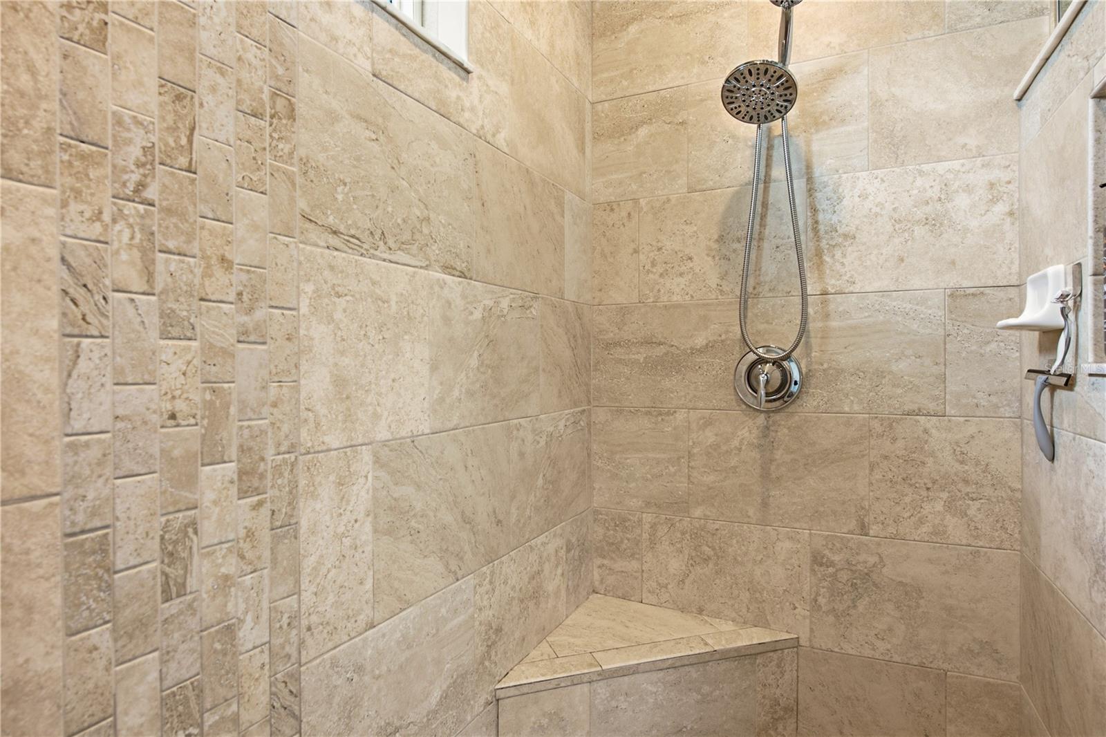 5777 ELISABETHAN LN — photo 25