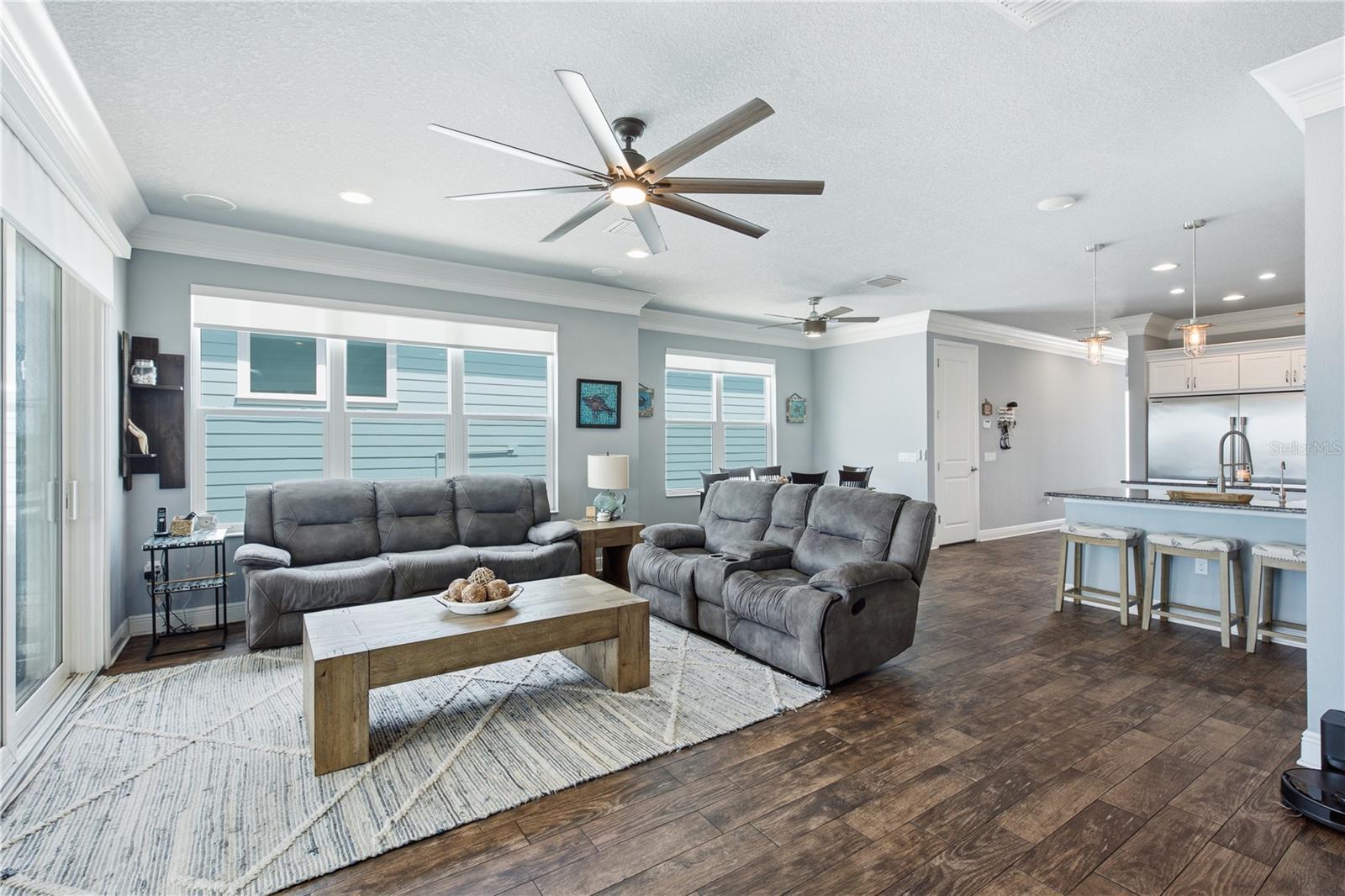 5777 ELISABETHAN LN — photo 18