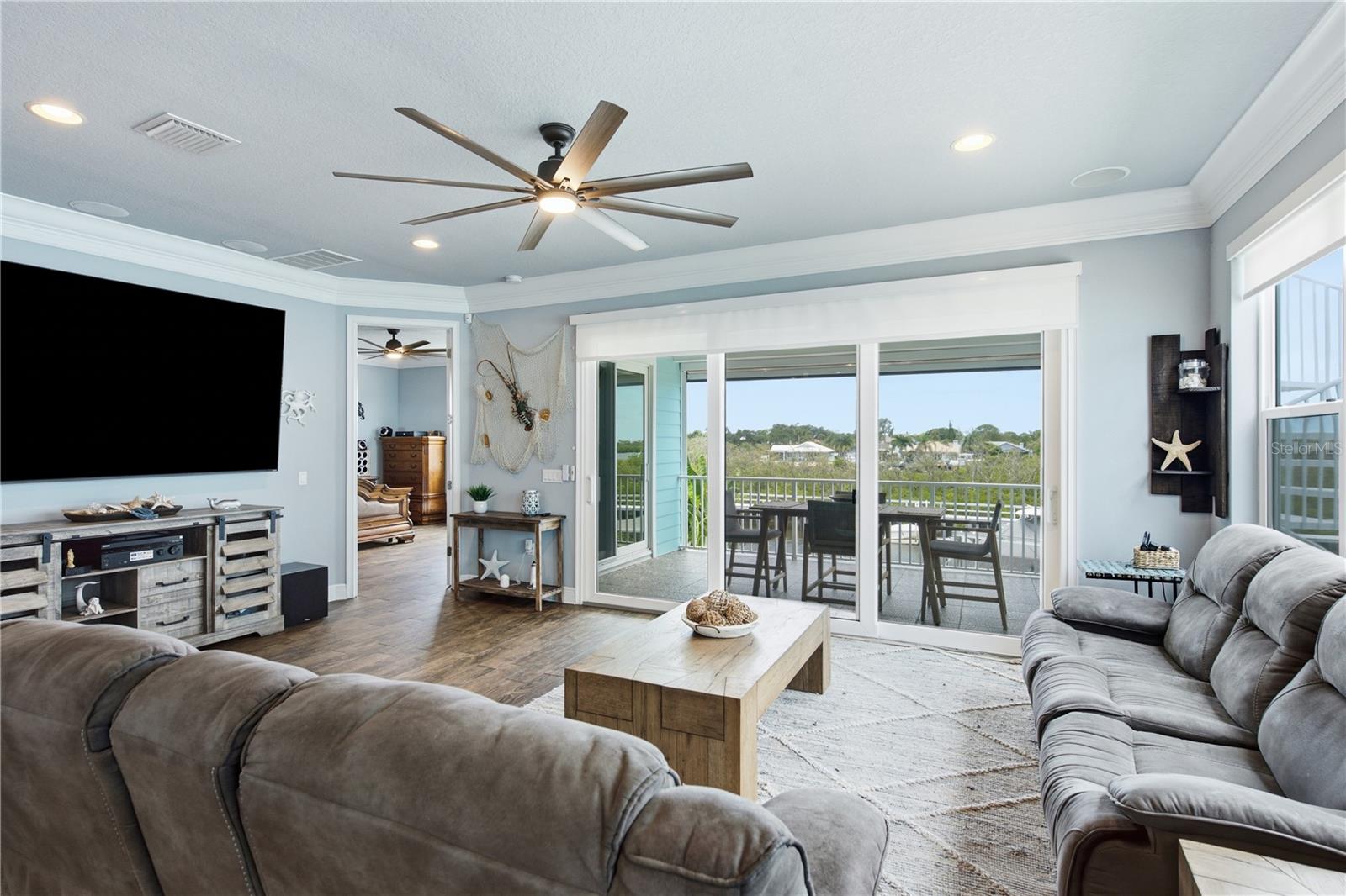 5777 ELISABETHAN LN — photo 14